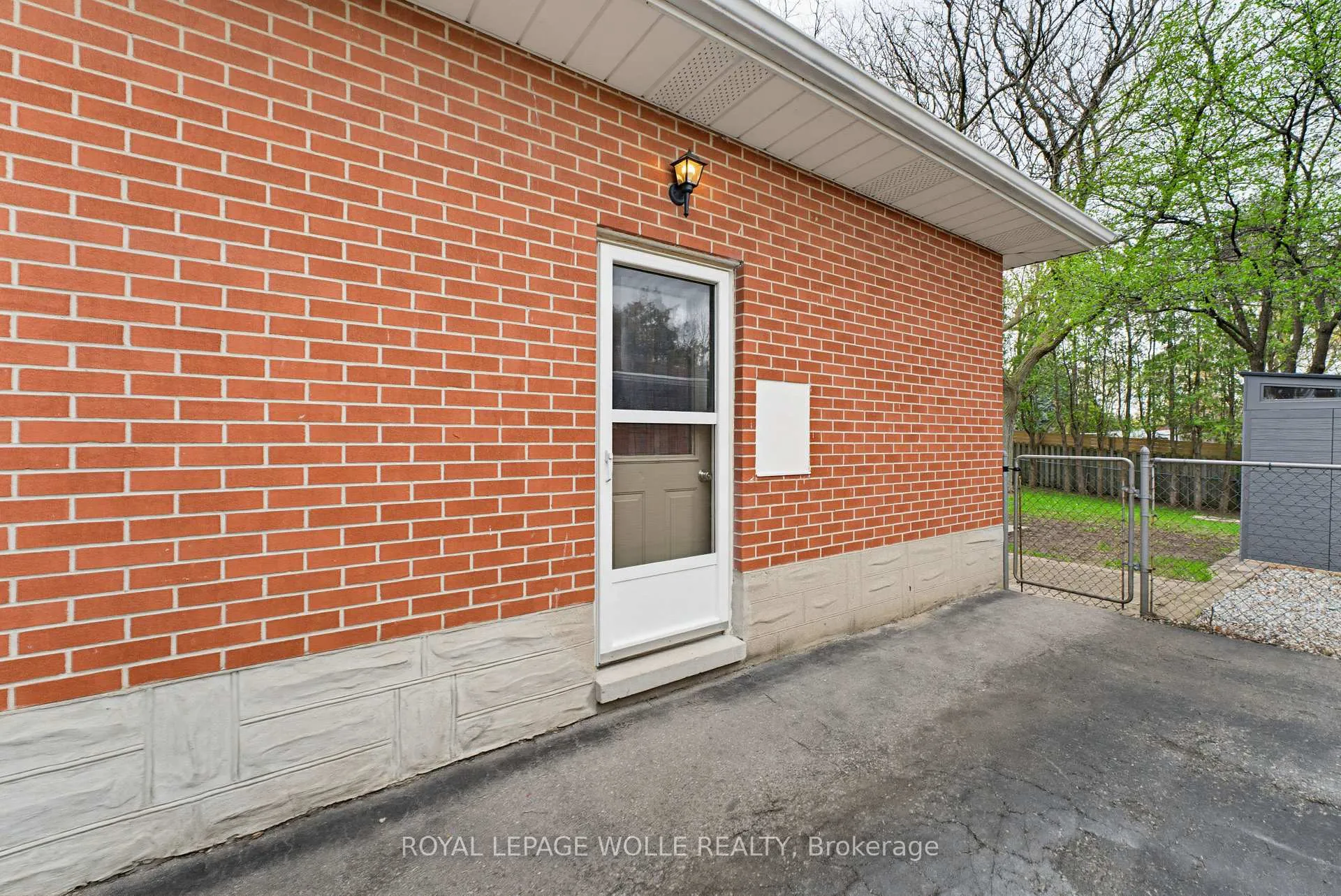 Photo 23 of 24 Hillmount Street, Waterloo — HOMEH