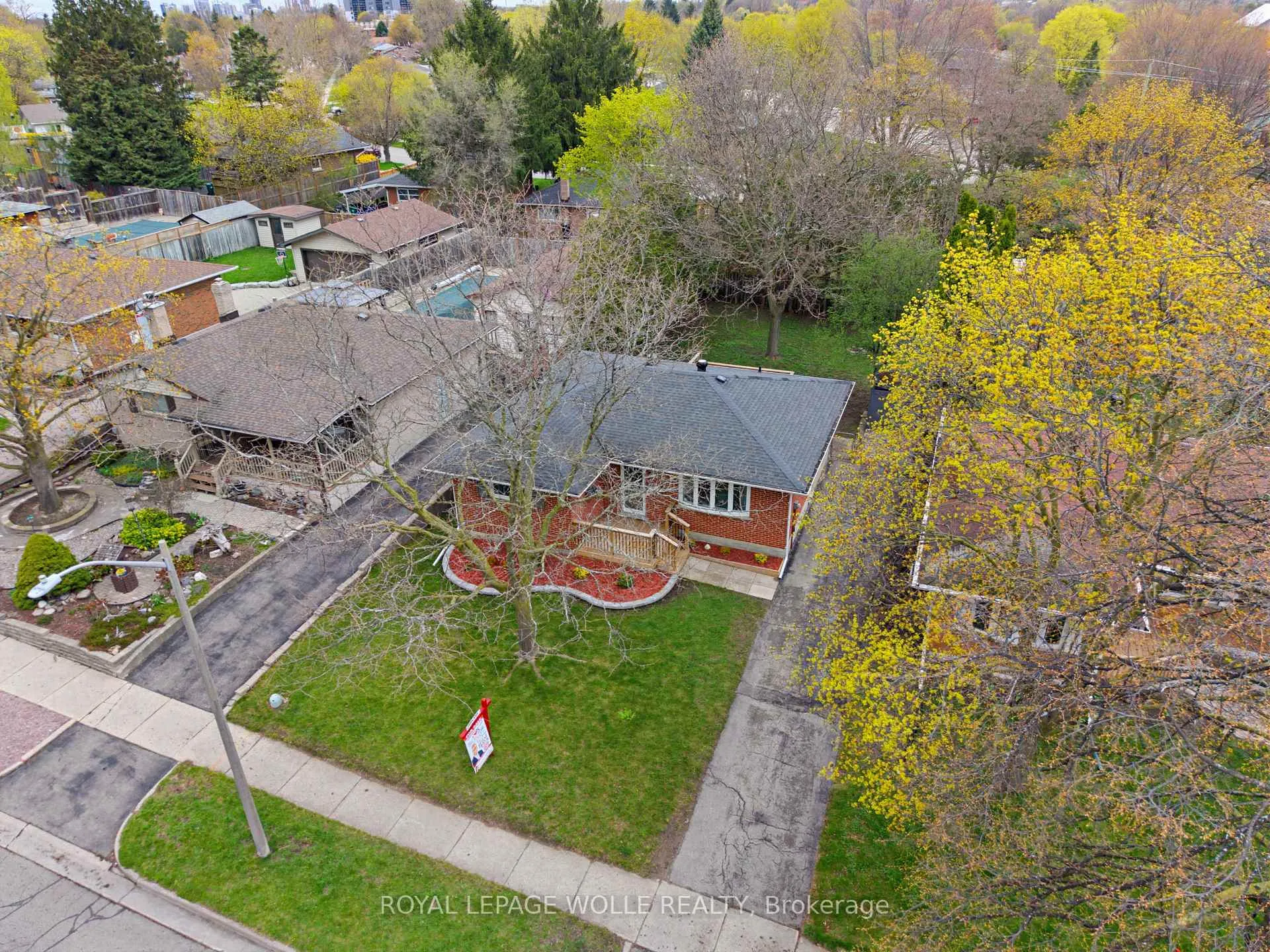 Photo 31 of 24 Hillmount Street, Waterloo — HOMEH