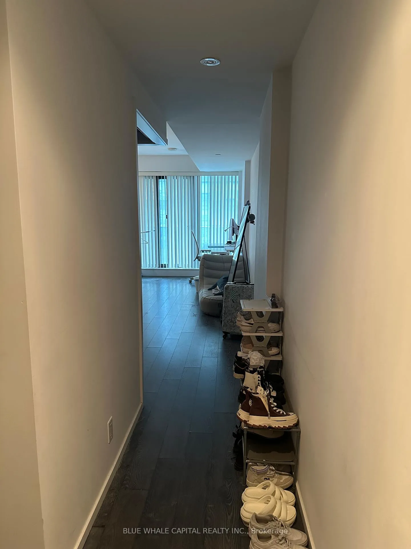 Photo 4 of Unit 5, 5 St. Joseph Street, Toronto, Bay Street Corridor — HOMEH