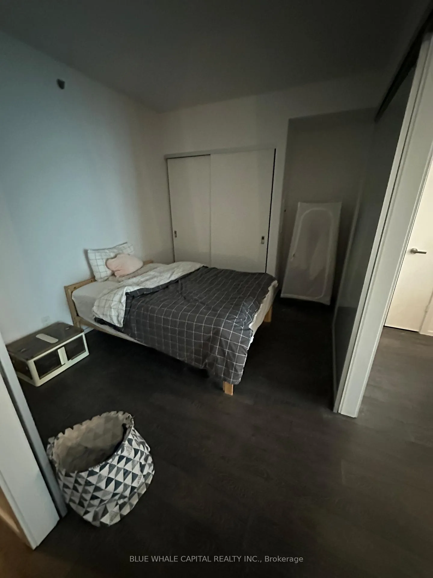 Photo 7 of Unit 5, 5 St. Joseph Street, Toronto, Bay Street Corridor — HOMEH
