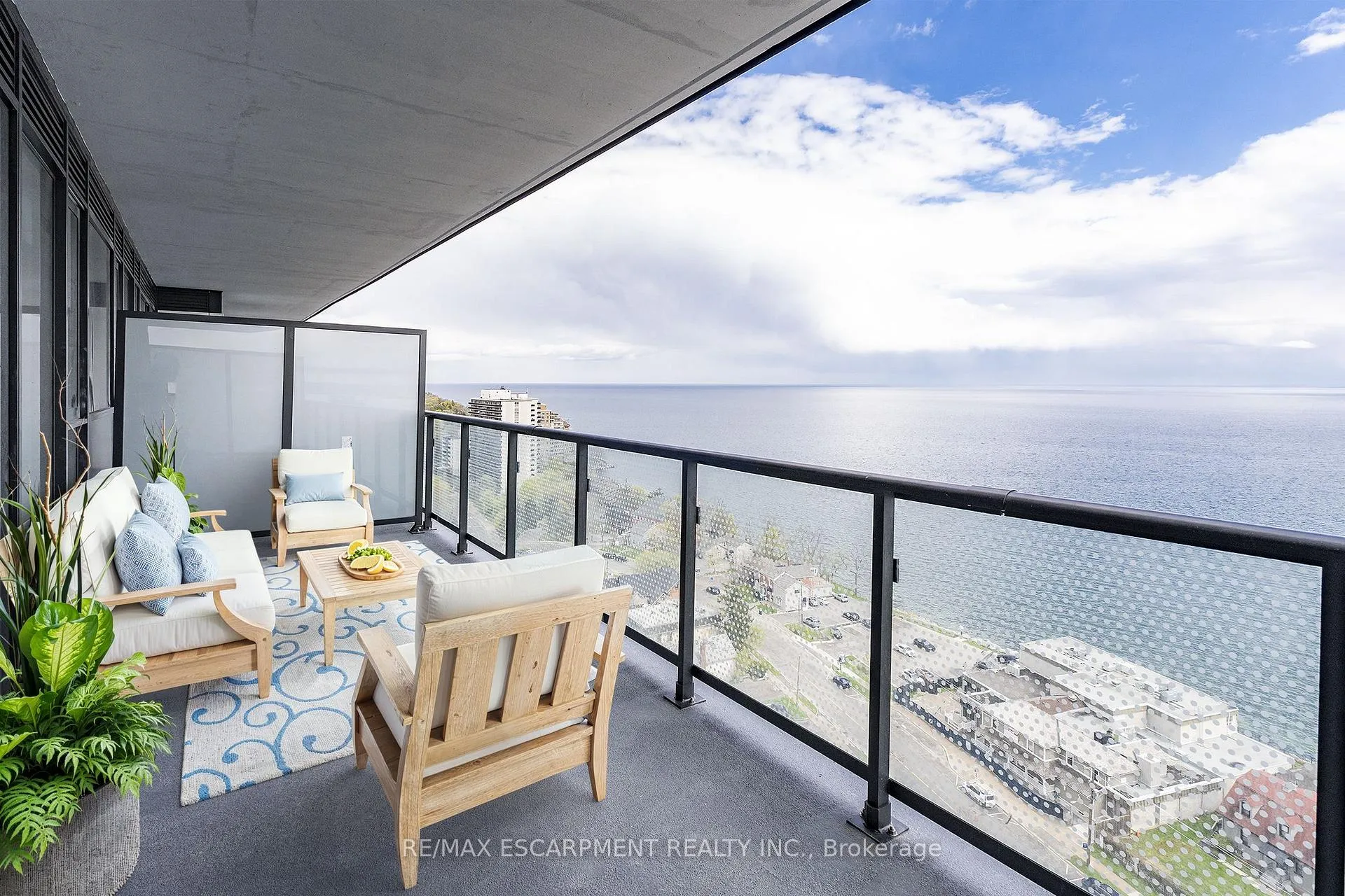 Photo 1 of Unit 1707, 2075 Lakeshore Road, Burlington, Brant — HOMEH