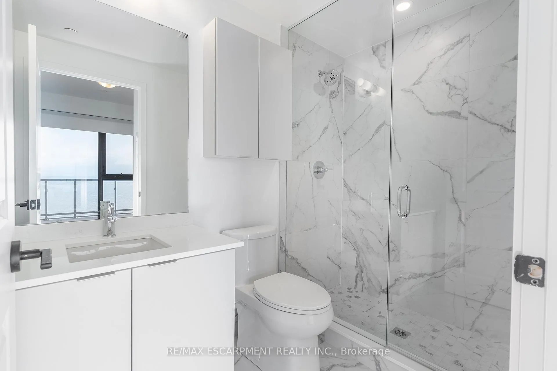 Photo 13 of Unit 1707, 2075 Lakeshore Road, Burlington, Brant — HOMEH