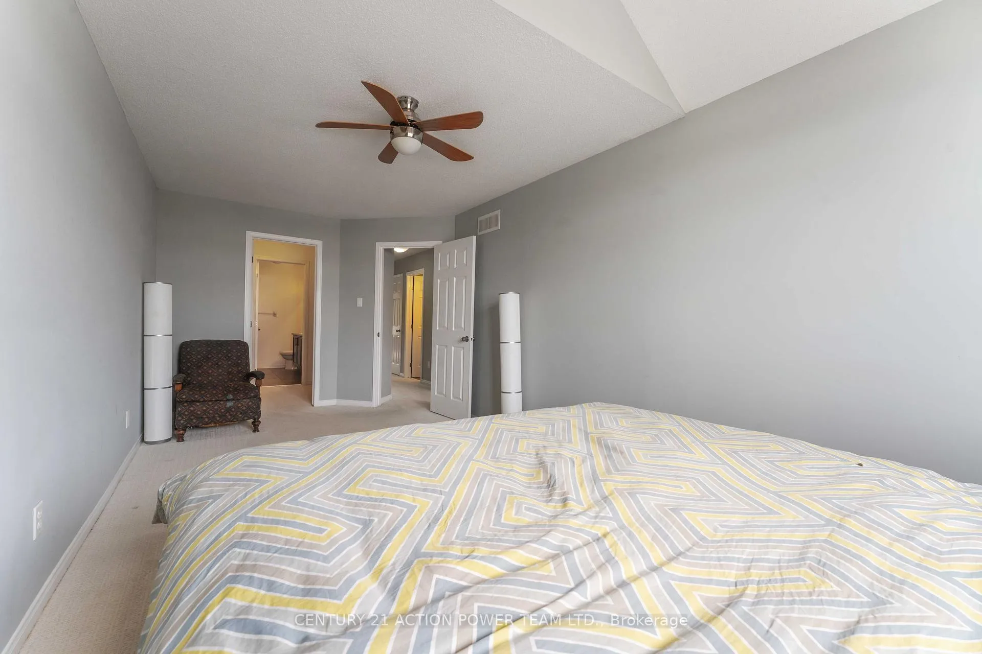 Photo 22 of 153 Lokoya Street, Ottawa, Kanata - Emerald Meadows/Trailwest — HOMEH