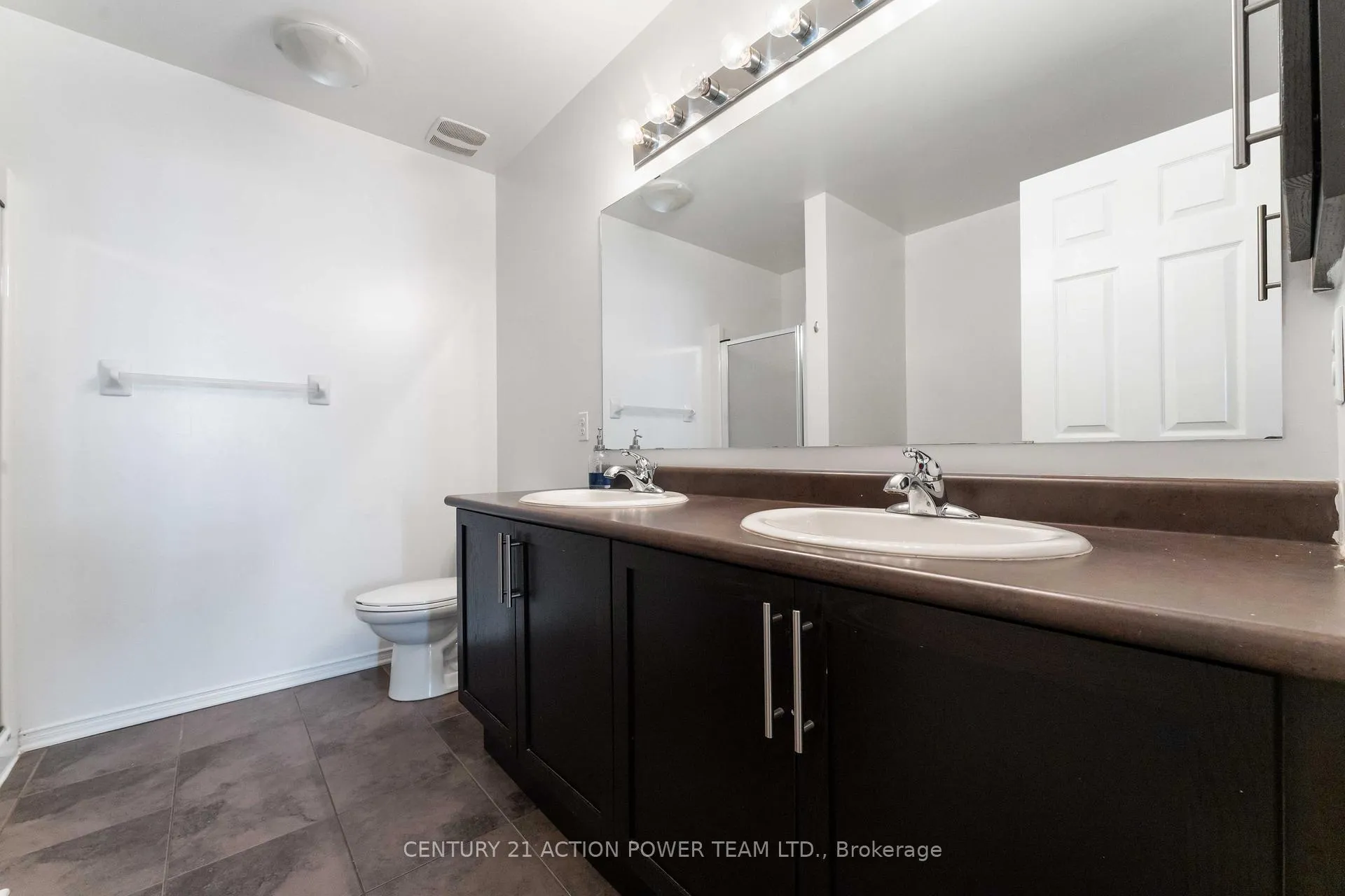 Photo 24 of 153 Lokoya Street, Ottawa, Kanata - Emerald Meadows/Trailwest — HOMEH