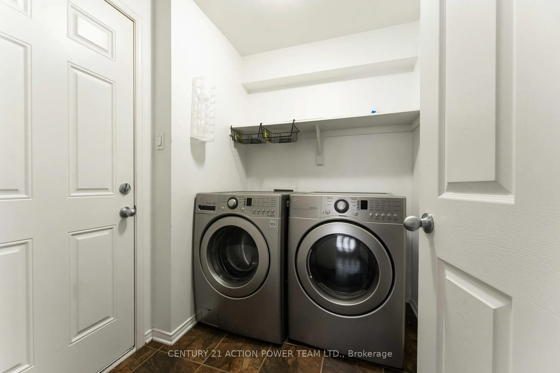 Photo 36 of 153 Lokoya Street, Ottawa, Kanata - Emerald Meadows/Trailwest — HOMEH