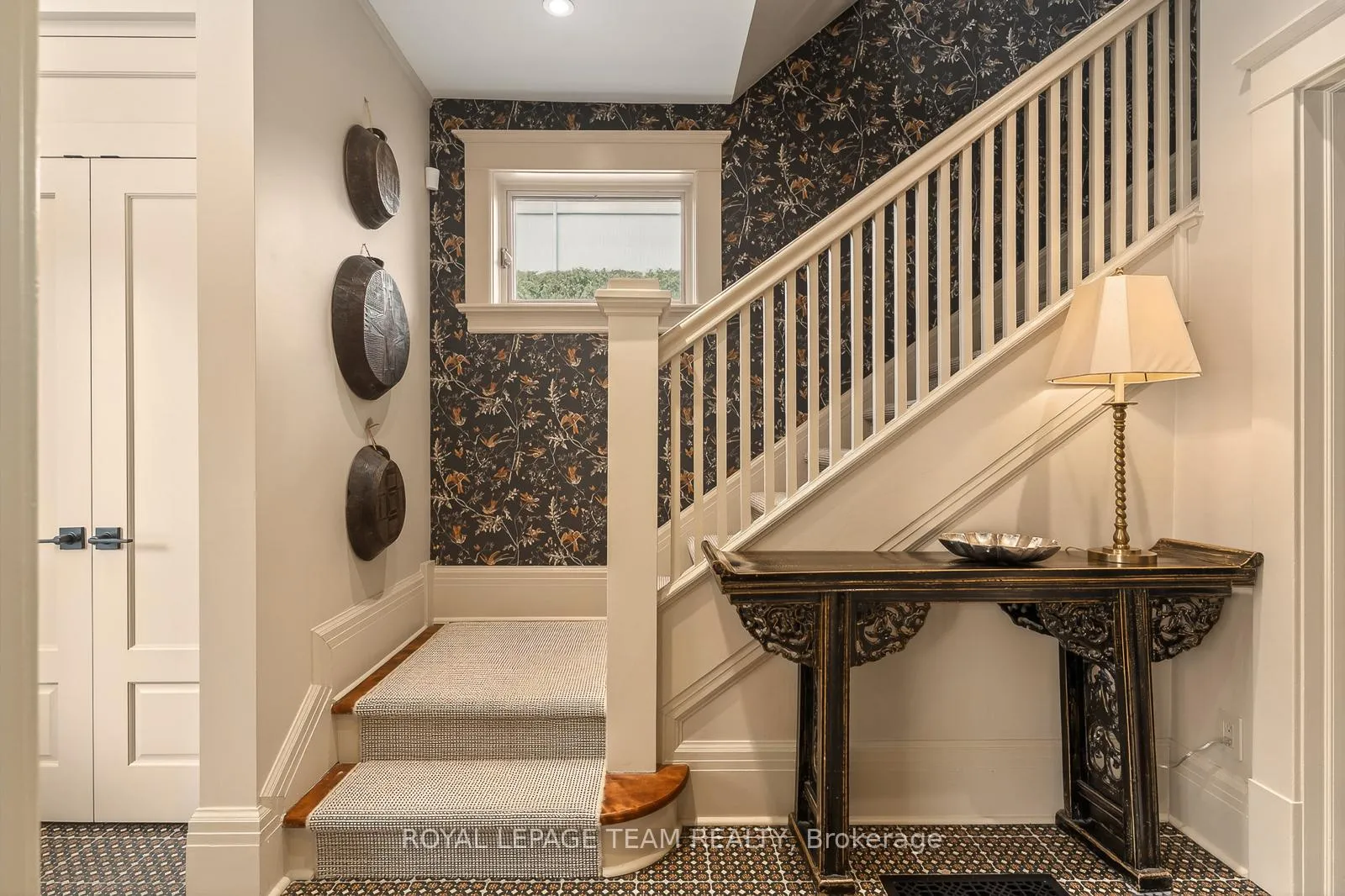 Photo 22 of 46 Ivy Crescent, Ottawa, Lindenlea — HOMEH