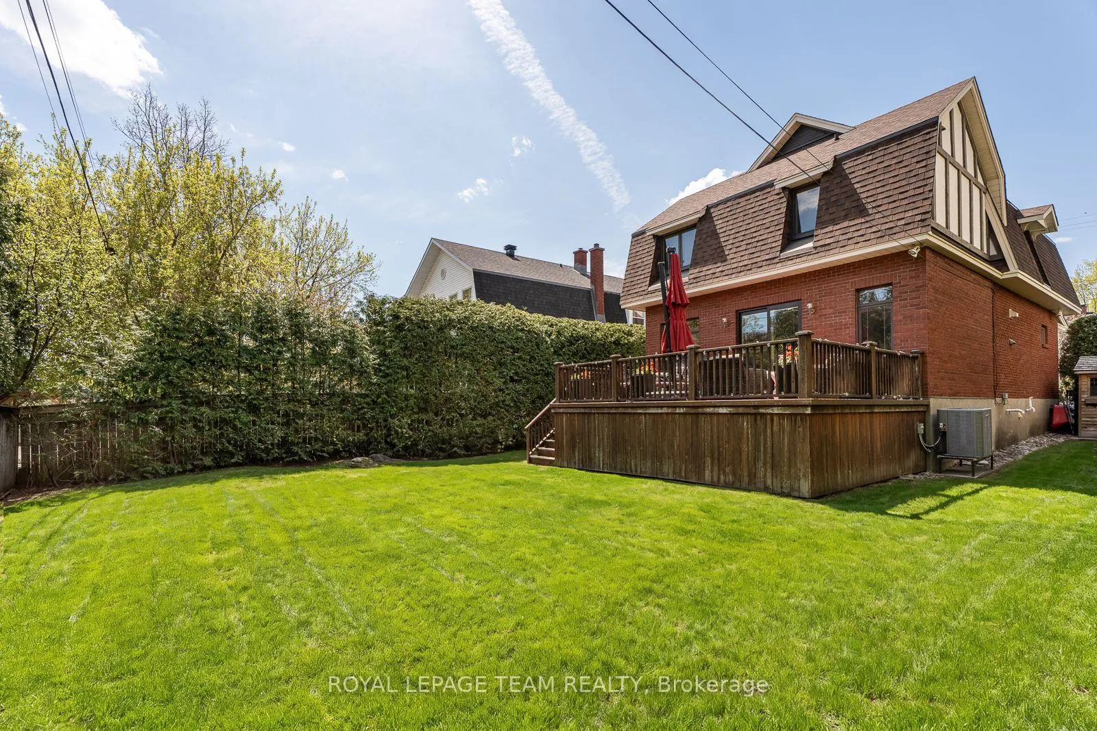 Photo 39 of 46 Ivy Crescent, Ottawa, Lindenlea — HOMEH