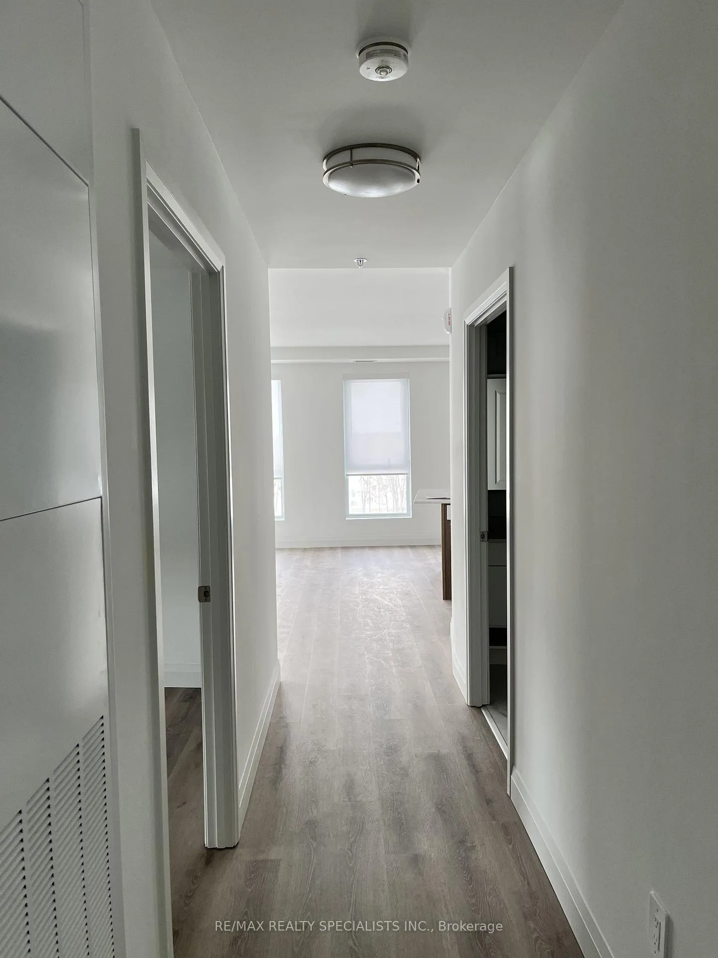 Photo 6 of Unit 808, 1333 Weber Street E, Kitchener — HOMEH