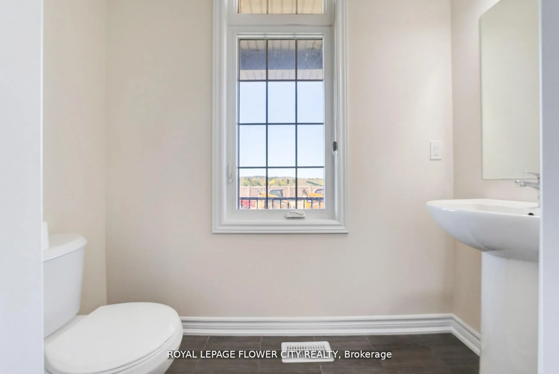 Photo 41 of 11 Conboy Drive, Erin — HOMEH