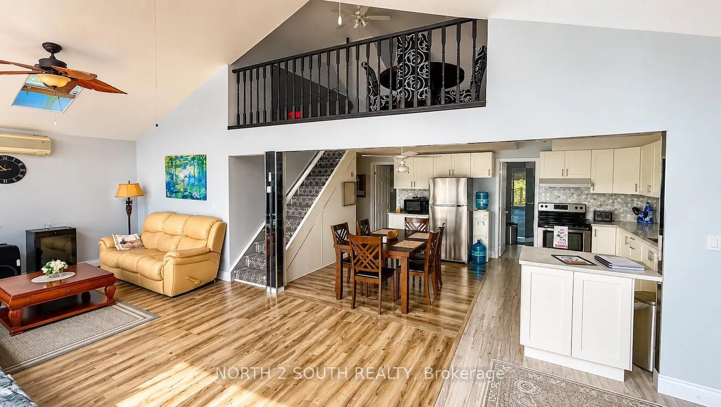 Photo 17 of 123 Fells Point Road, Kawartha Lakes, Fenelon — HOMEH