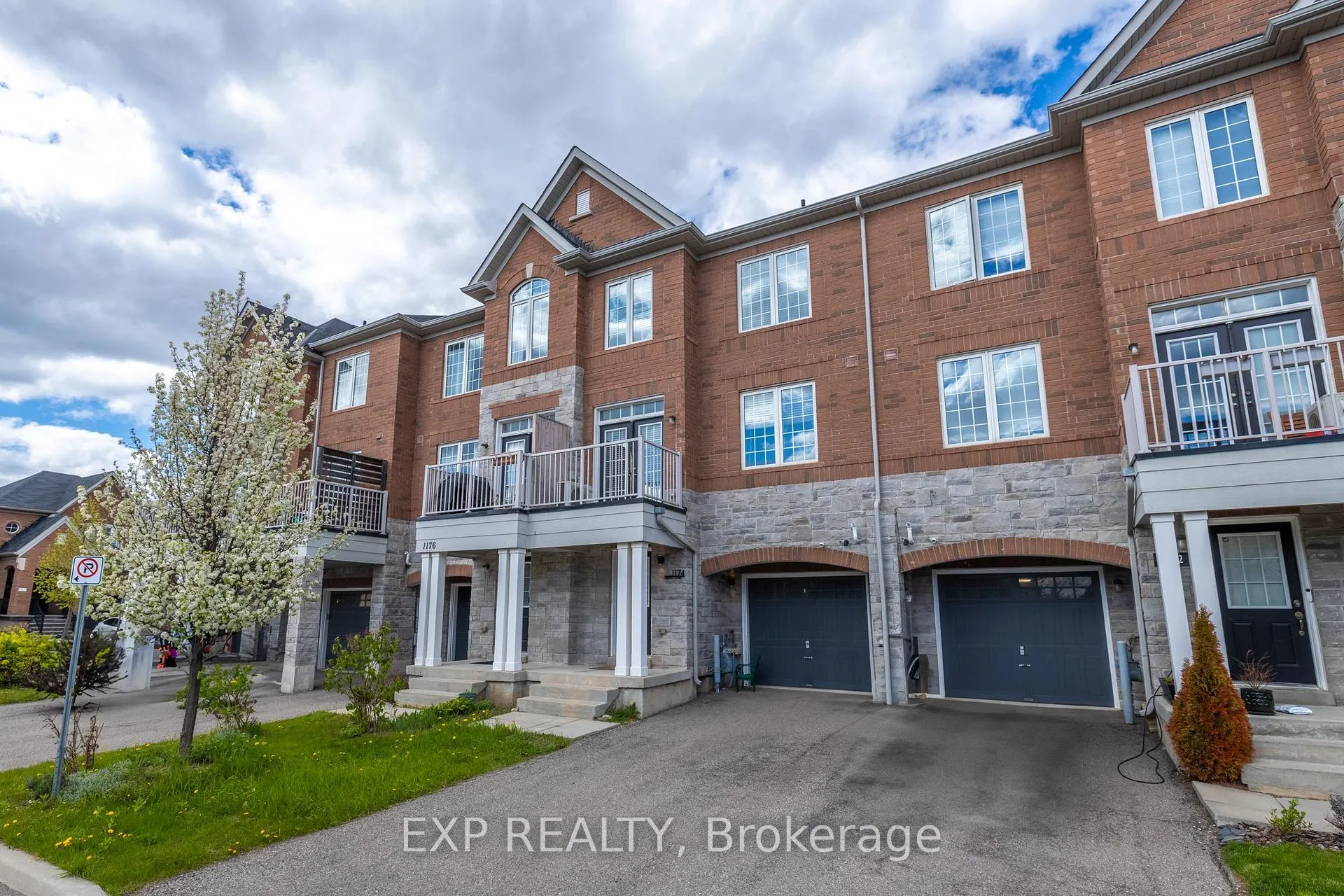 Photo 2 of 1174 Durno Court, Milton, Harrison — HOMEH