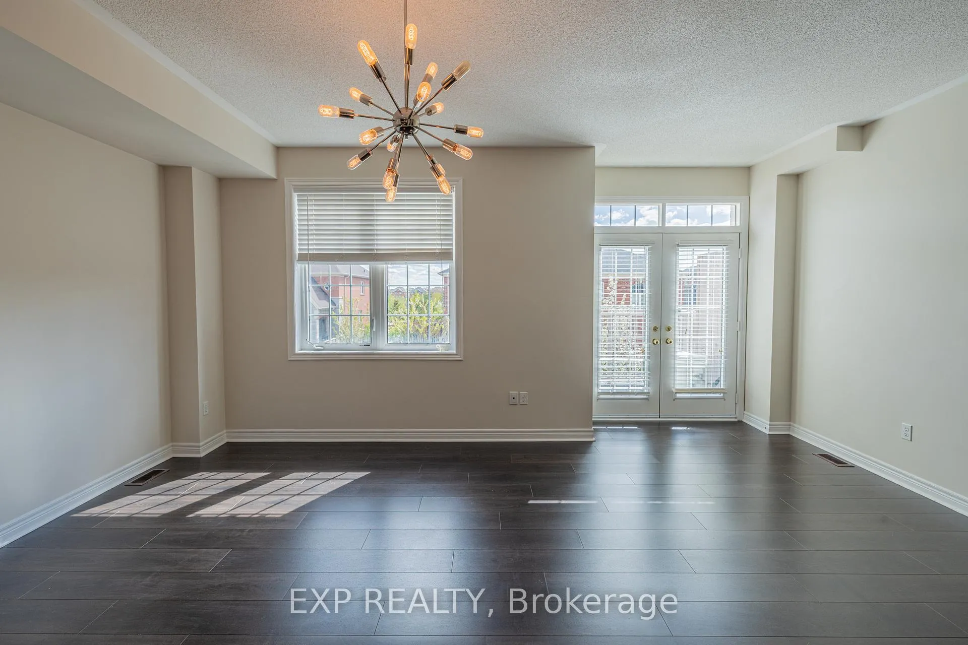 Photo 10 of 1174 Durno Court, Milton, Harrison — HOMEH