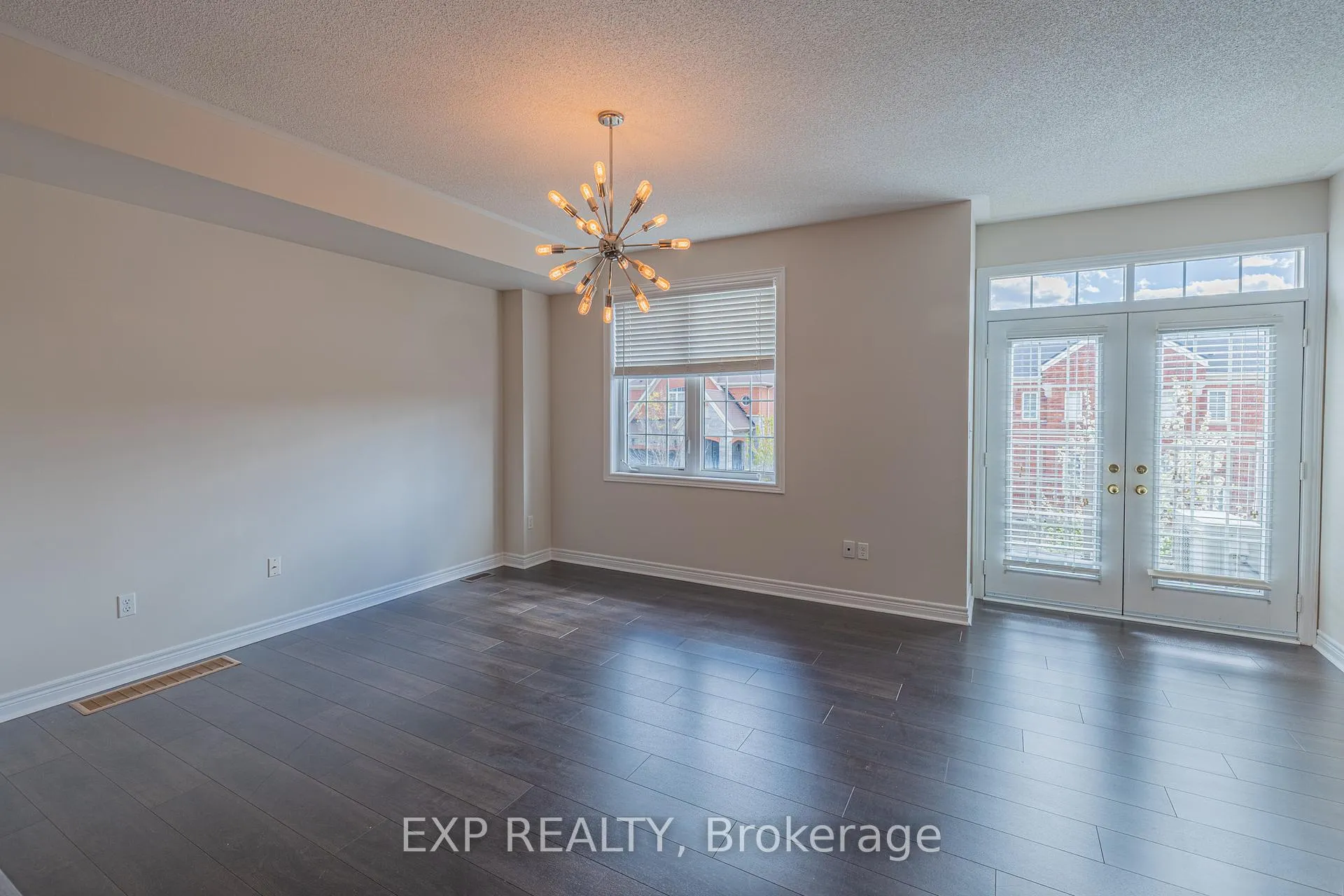 Photo 11 of 1174 Durno Court, Milton, Harrison — HOMEH
