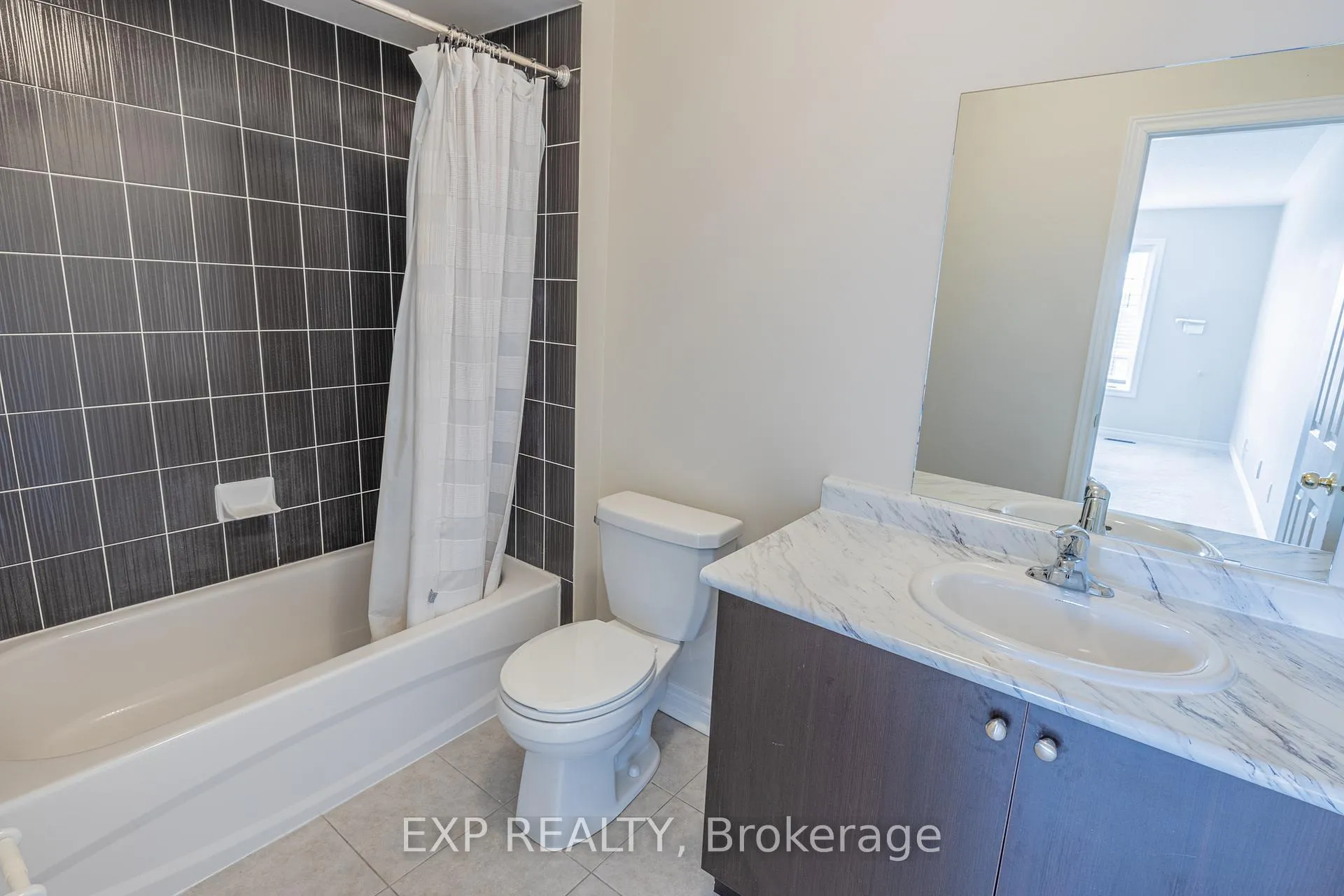 Photo 21 of 1174 Durno Court, Milton, Harrison — HOMEH