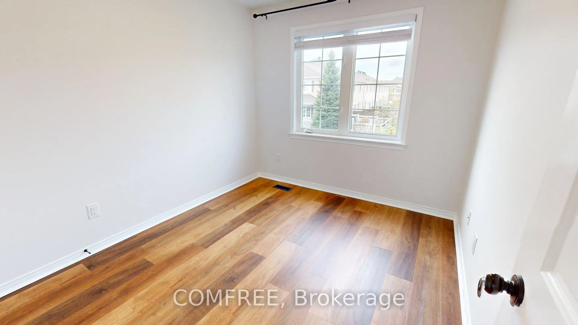 Photo 14 of 149 Lochnaw Private, Ottawa, Barrhaven - Stonebridge — HOMEH
