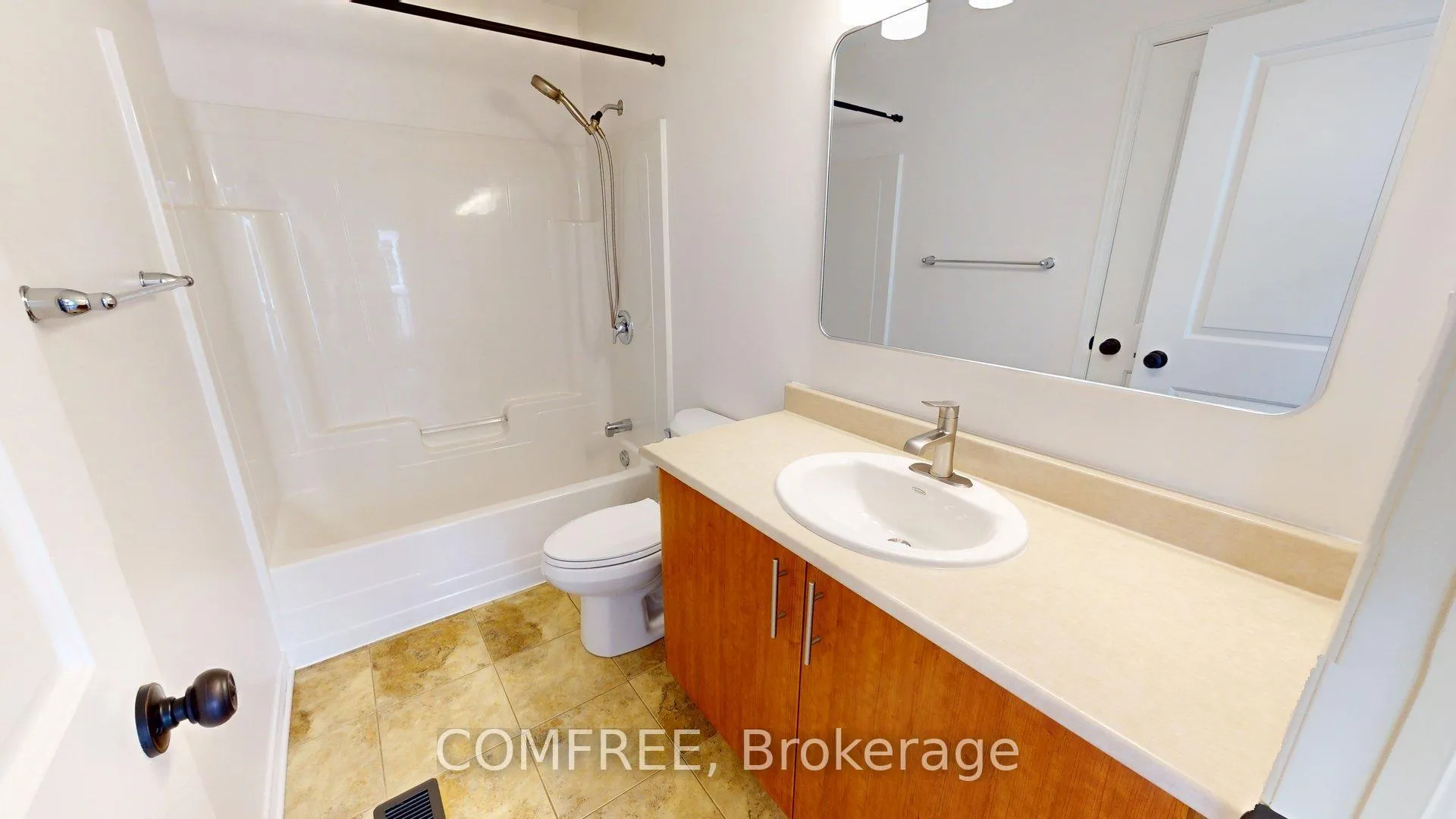 Photo 20 of 149 Lochnaw Private, Ottawa, Barrhaven - Stonebridge — HOMEH