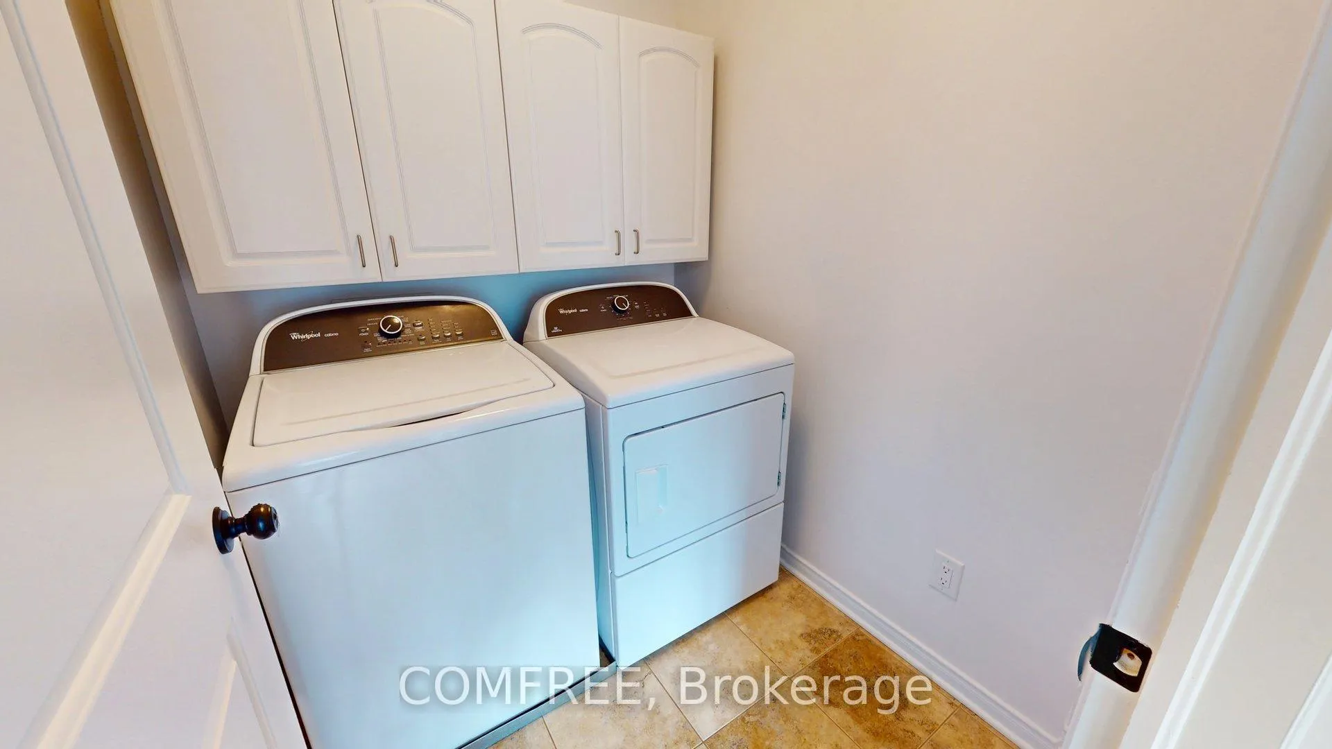 Photo 21 of 149 Lochnaw Private, Ottawa, Barrhaven - Stonebridge — HOMEH