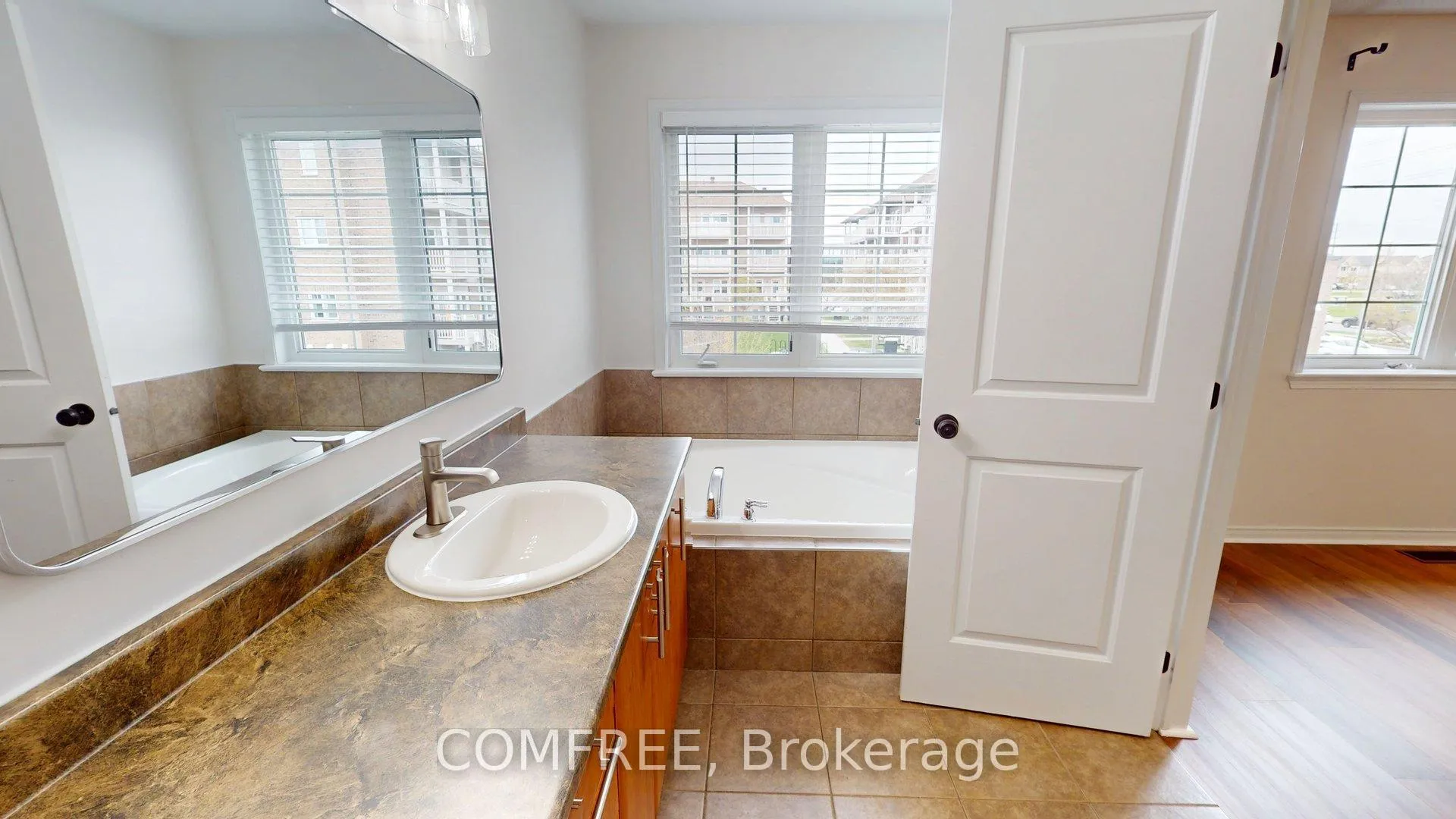 Photo 27 of 149 Lochnaw Private, Ottawa, Barrhaven - Stonebridge — HOMEH