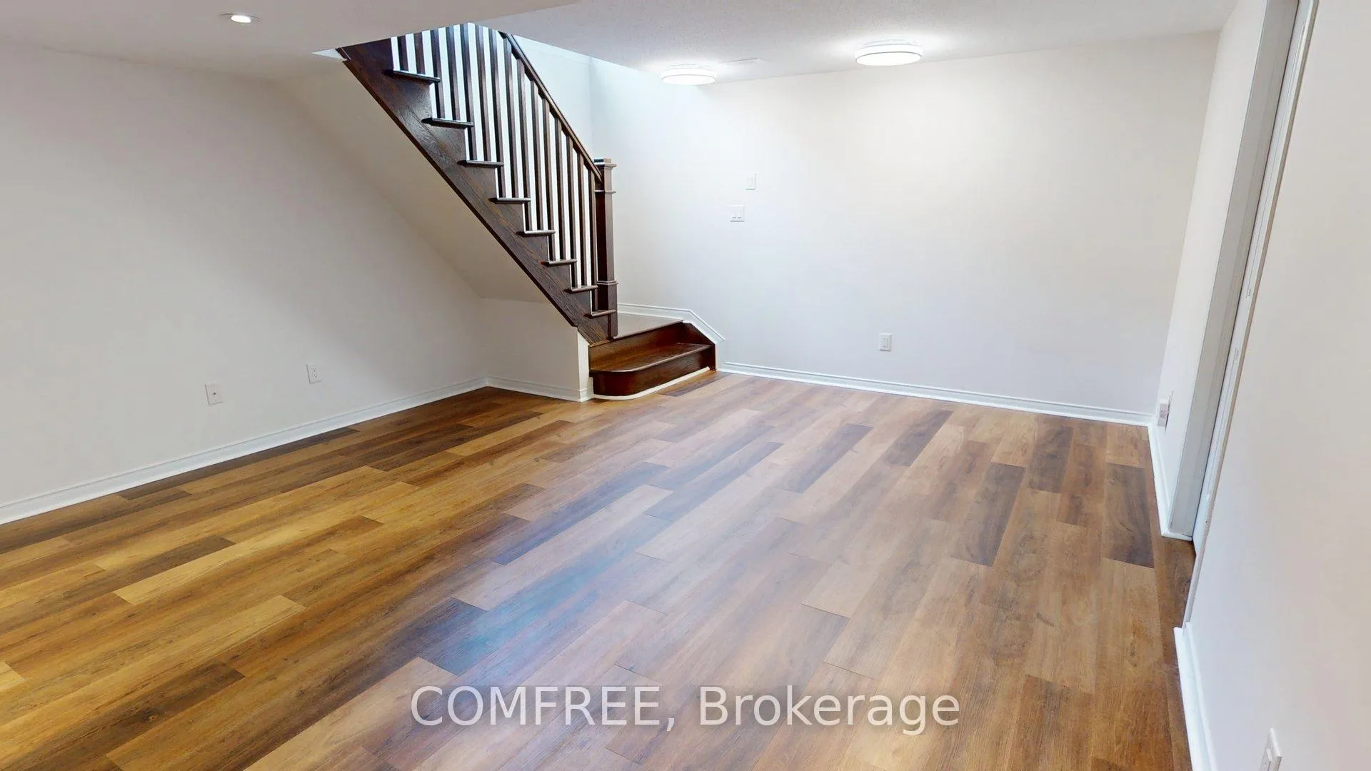 Photo 30 of 149 Lochnaw Private, Ottawa, Barrhaven - Stonebridge — HOMEH