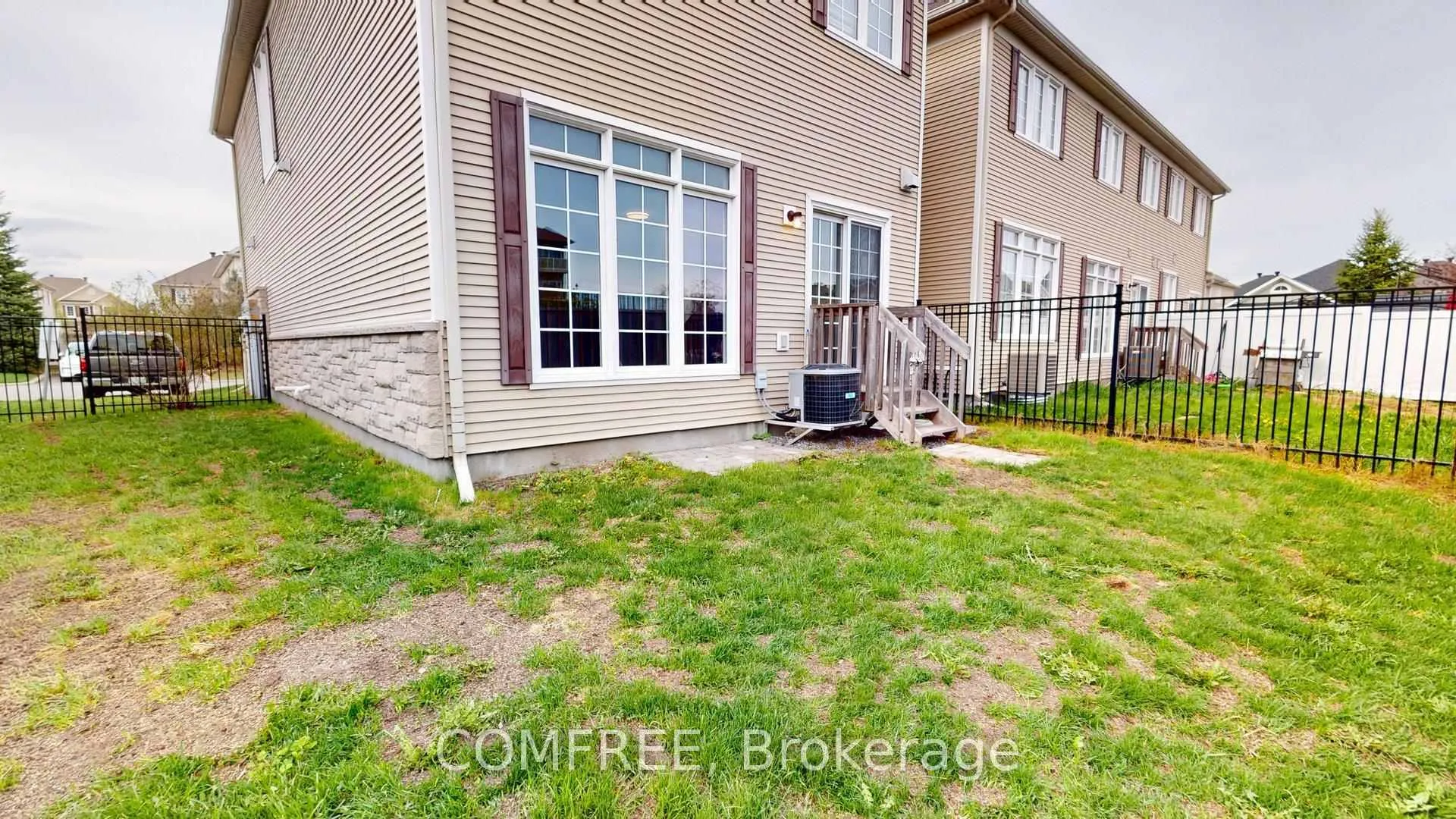 Photo 32 of 149 Lochnaw Private, Ottawa, Barrhaven - Stonebridge — HOMEH