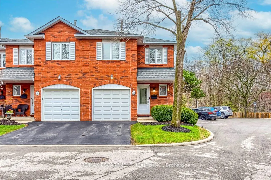 Photo 1 of Unit 10, 3115 New Street, Burlington, Roseland — HOMEH