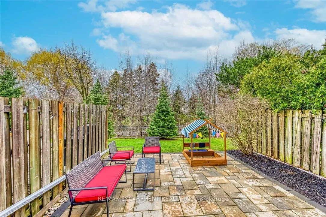 Photo 32 of Unit 10, 3115 New Street, Burlington, Roseland — HOMEH