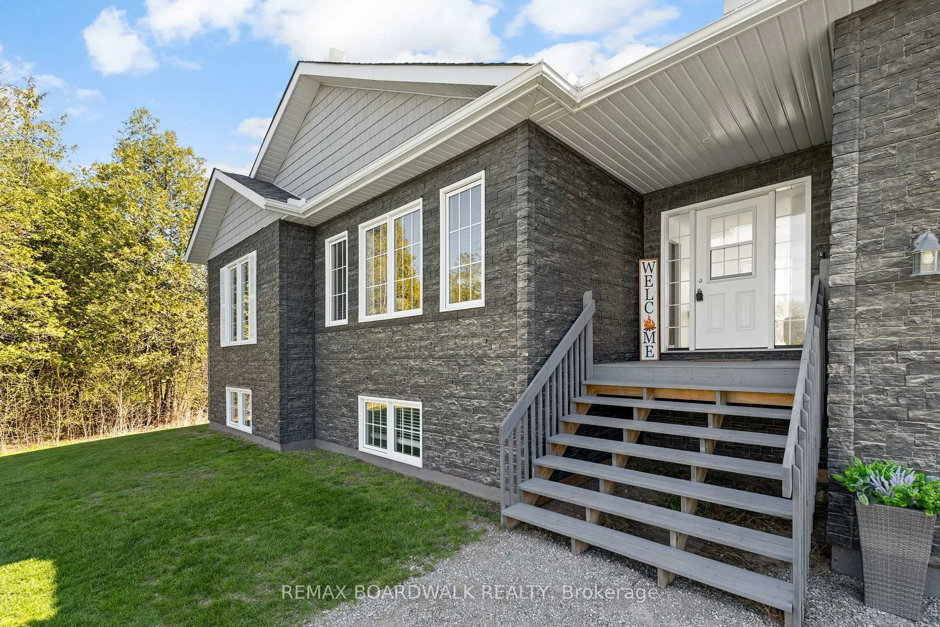 Photo 3 of 661 Pinery Road, Montague, Montague Twp — HOMEH