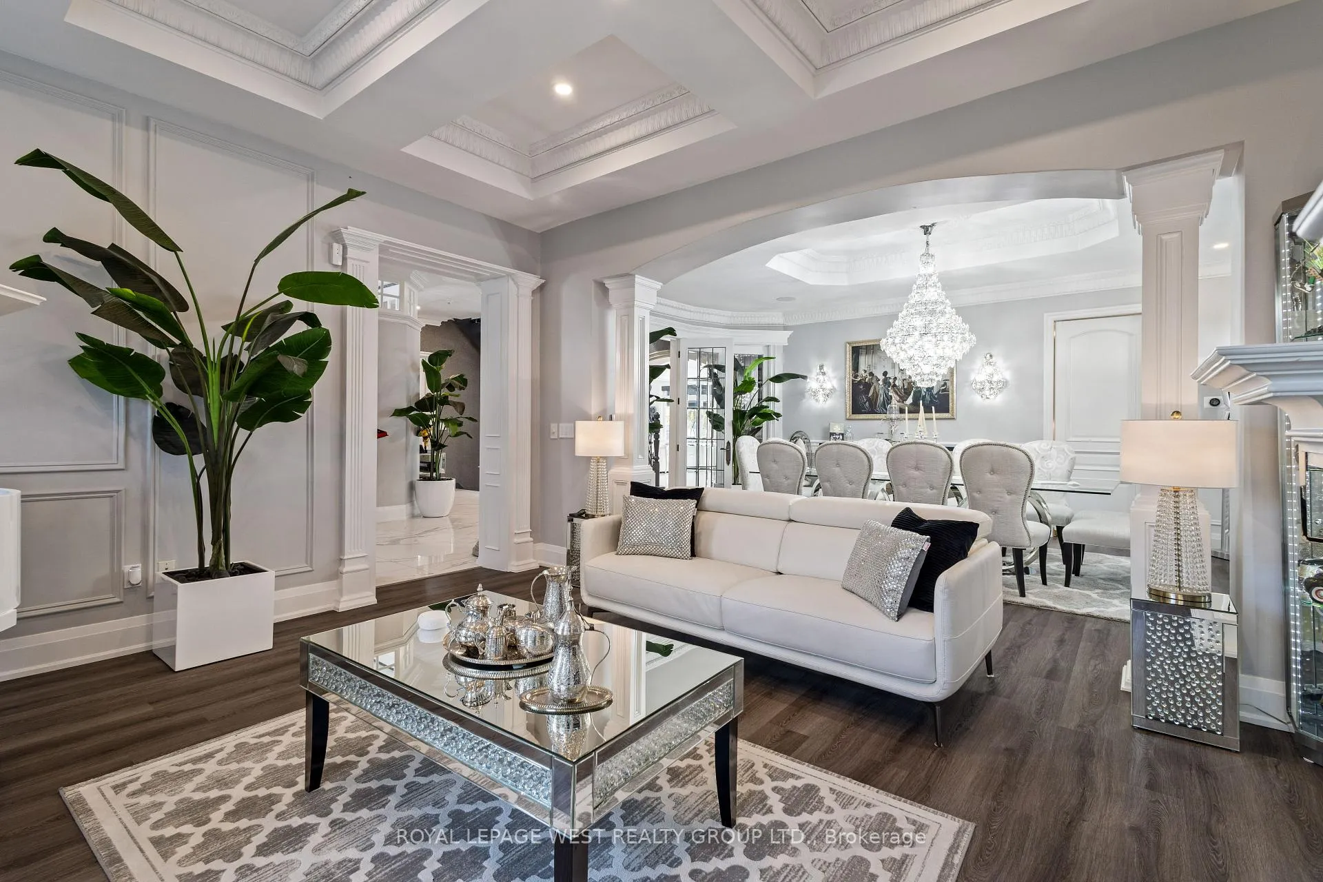Photo 14 of 24 Mcarthur Heights, Brampton, Snelgrove — HOMEH