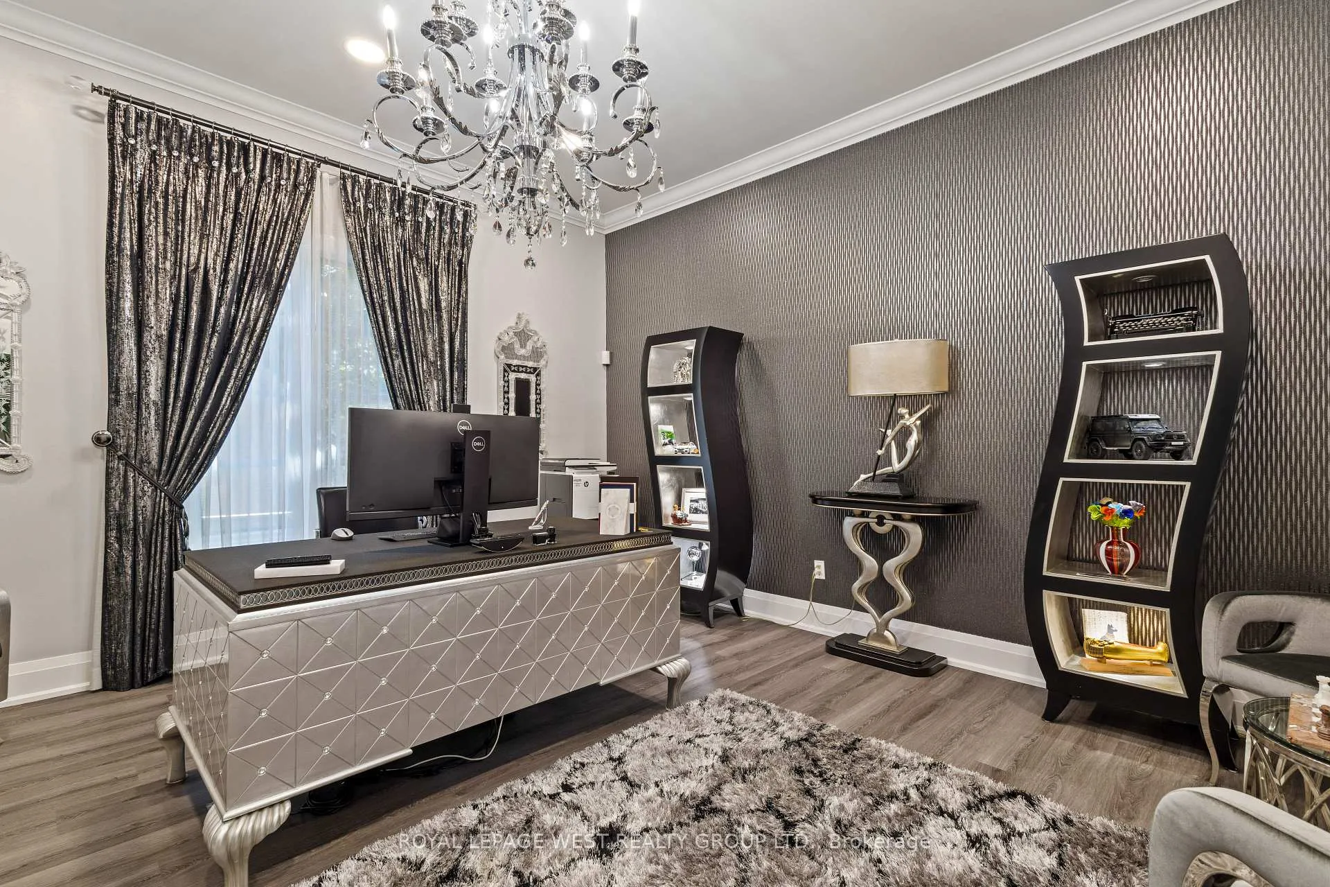 Photo 20 of 24 Mcarthur Heights, Brampton, Snelgrove — HOMEH