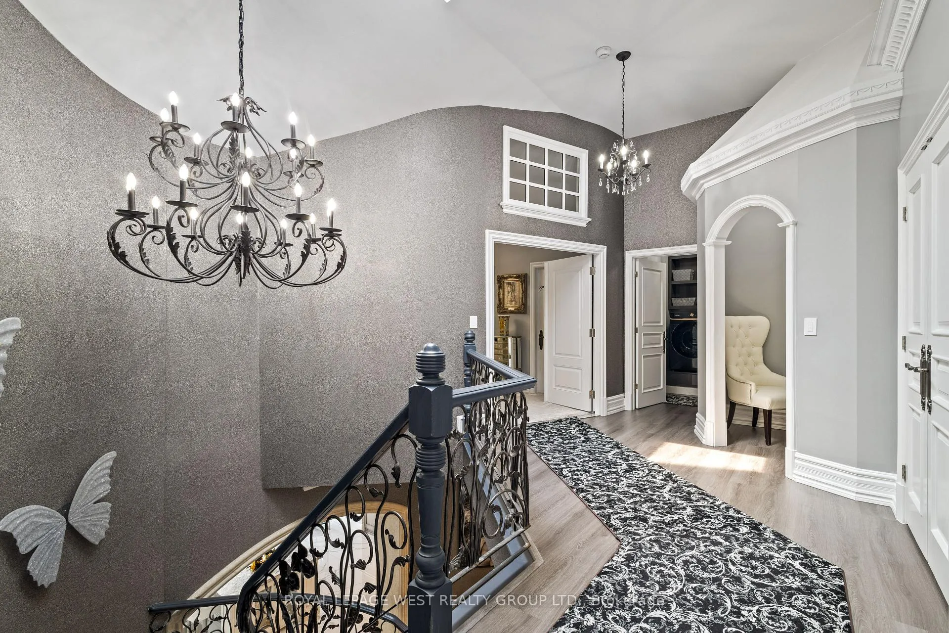 Photo 33 of 24 Mcarthur Heights, Brampton, Snelgrove — HOMEH