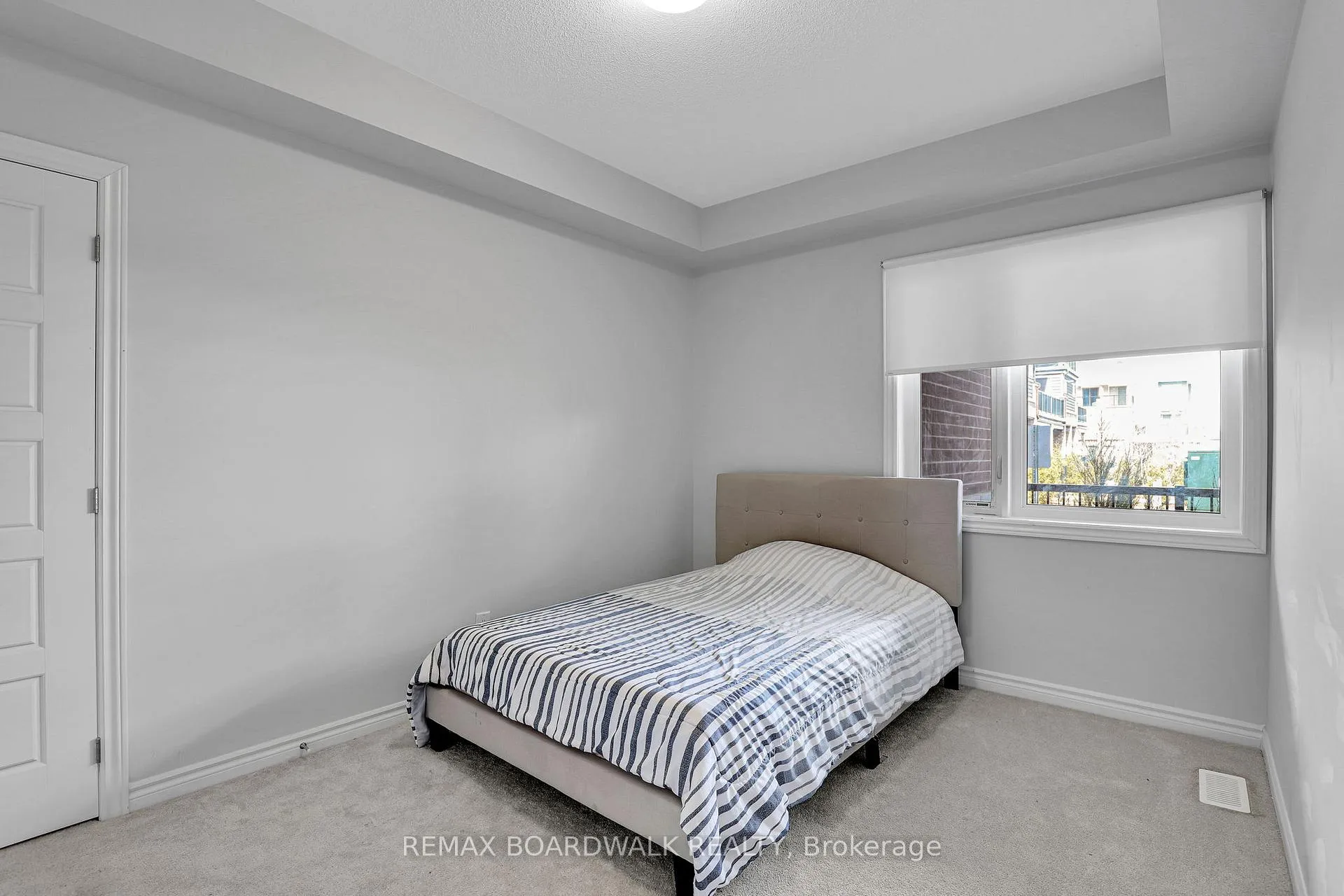 Photo 20 of 306 Pilot Private, Ottawa, Kanata - Emerald Meadows/Trailwest — HOMEH