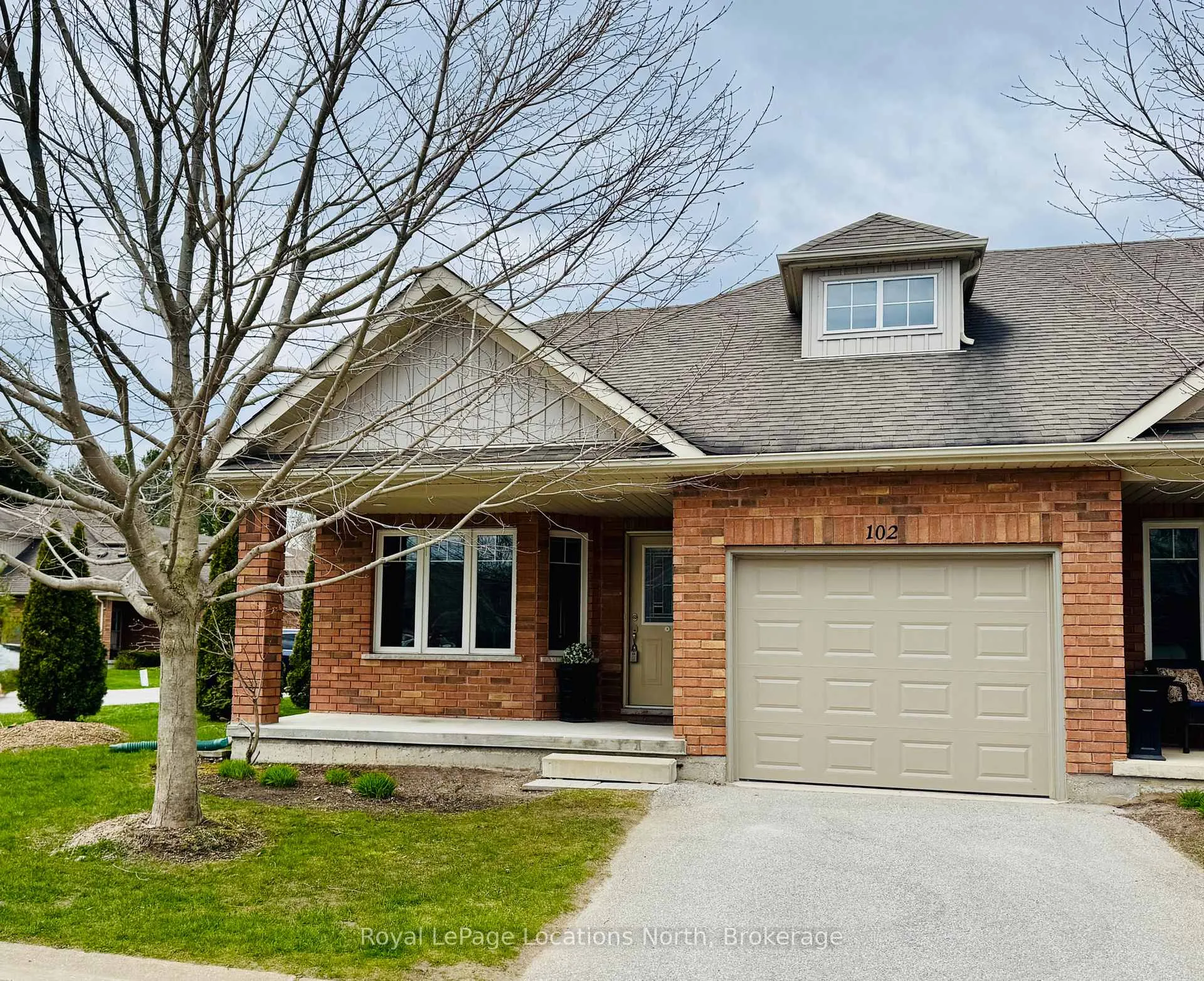 Front of 102 Empire Lane