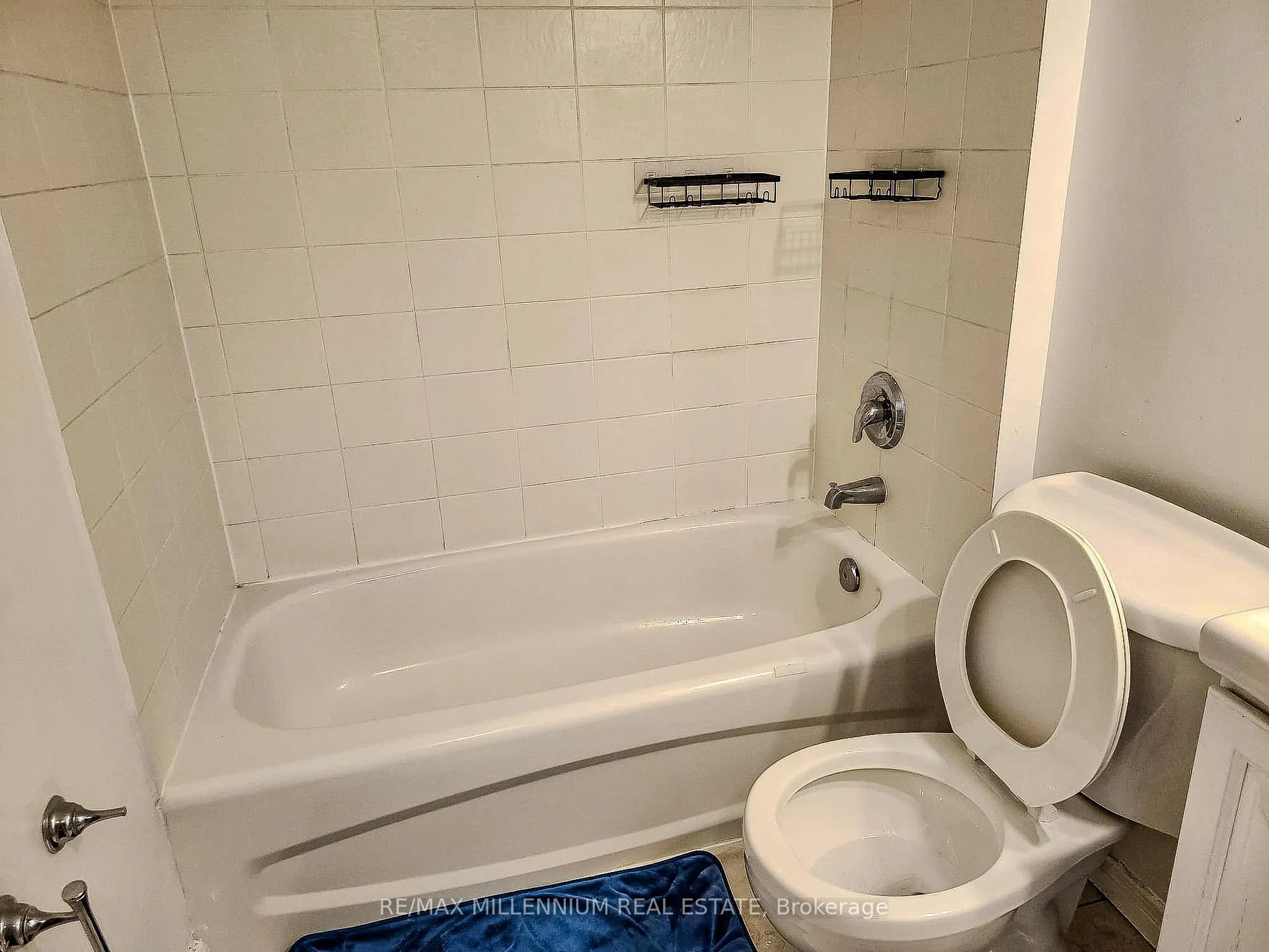 Photo 16 of Unit 837, 46 Western Battery Road, Toronto, Niagara — HOMEH