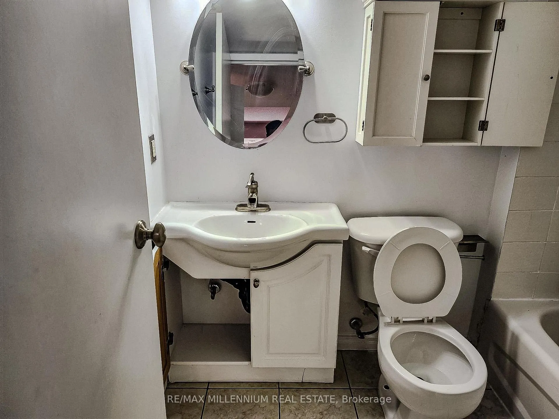 Photo 26 of Unit 837, 46 Western Battery Road, Toronto, Niagara — HOMEH