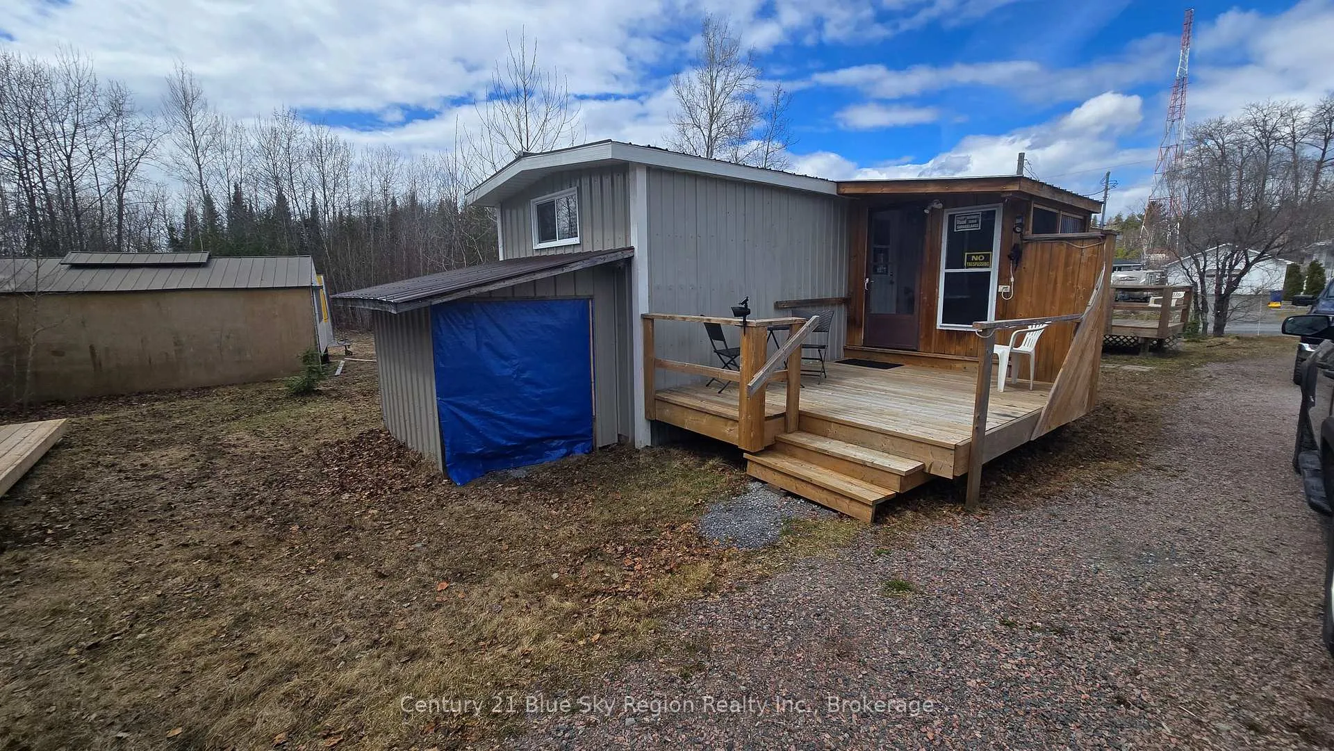 Photo 4 of 5 Hillcrest Drive, Temagami — HOMEH
