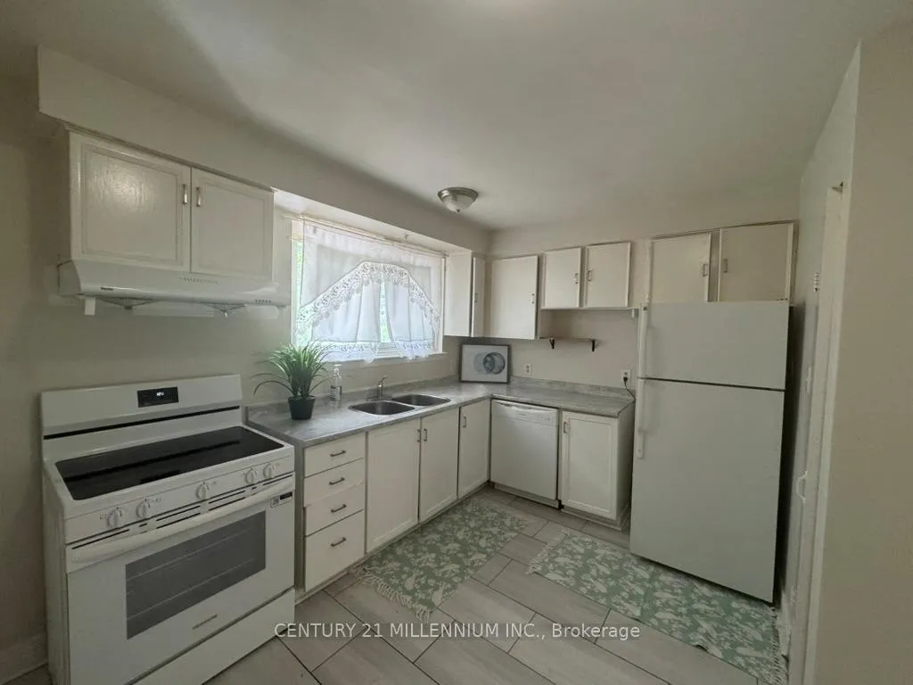 Photo 12 of Unit Upper, 30 Kenilworth Road, Brampton, Madoc — HOMEH