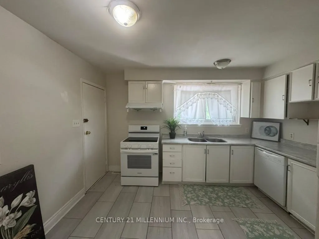 Photo 14 of Unit Upper, 30 Kenilworth Road, Brampton, Madoc — HOMEH