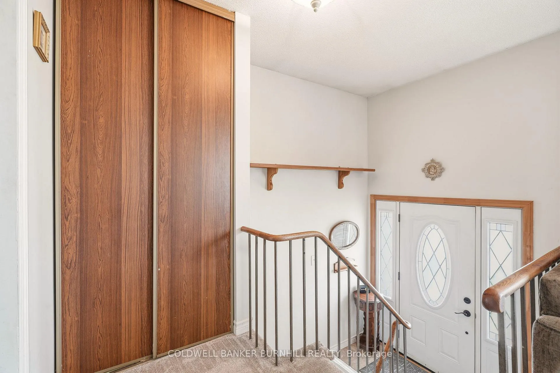 Photo 4 of 2349 Middlesmoor Crescent, Burlington, Brant Hills — HOMEH