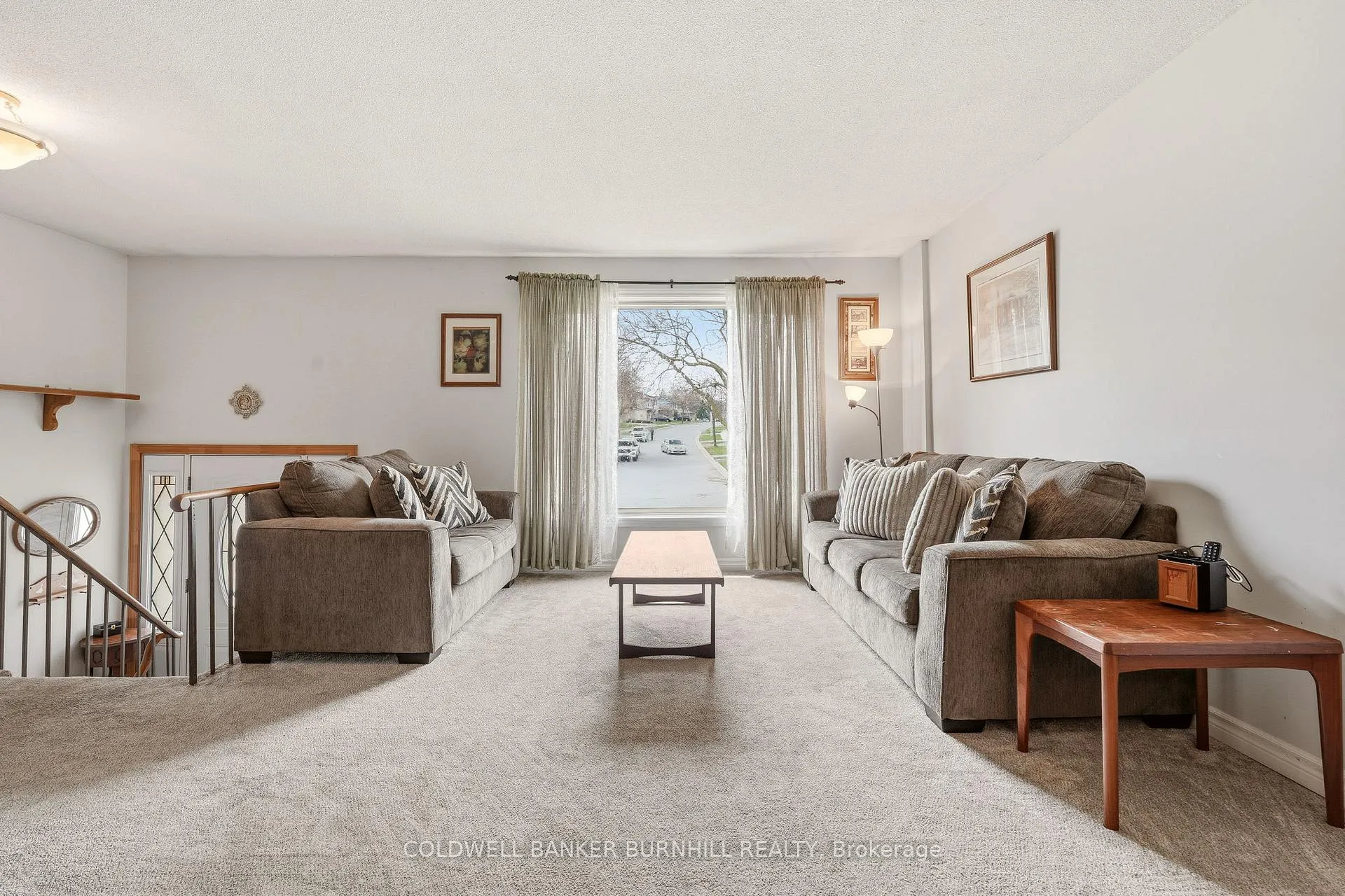 Photo 7 of 2349 Middlesmoor Crescent, Burlington, Brant Hills — HOMEH