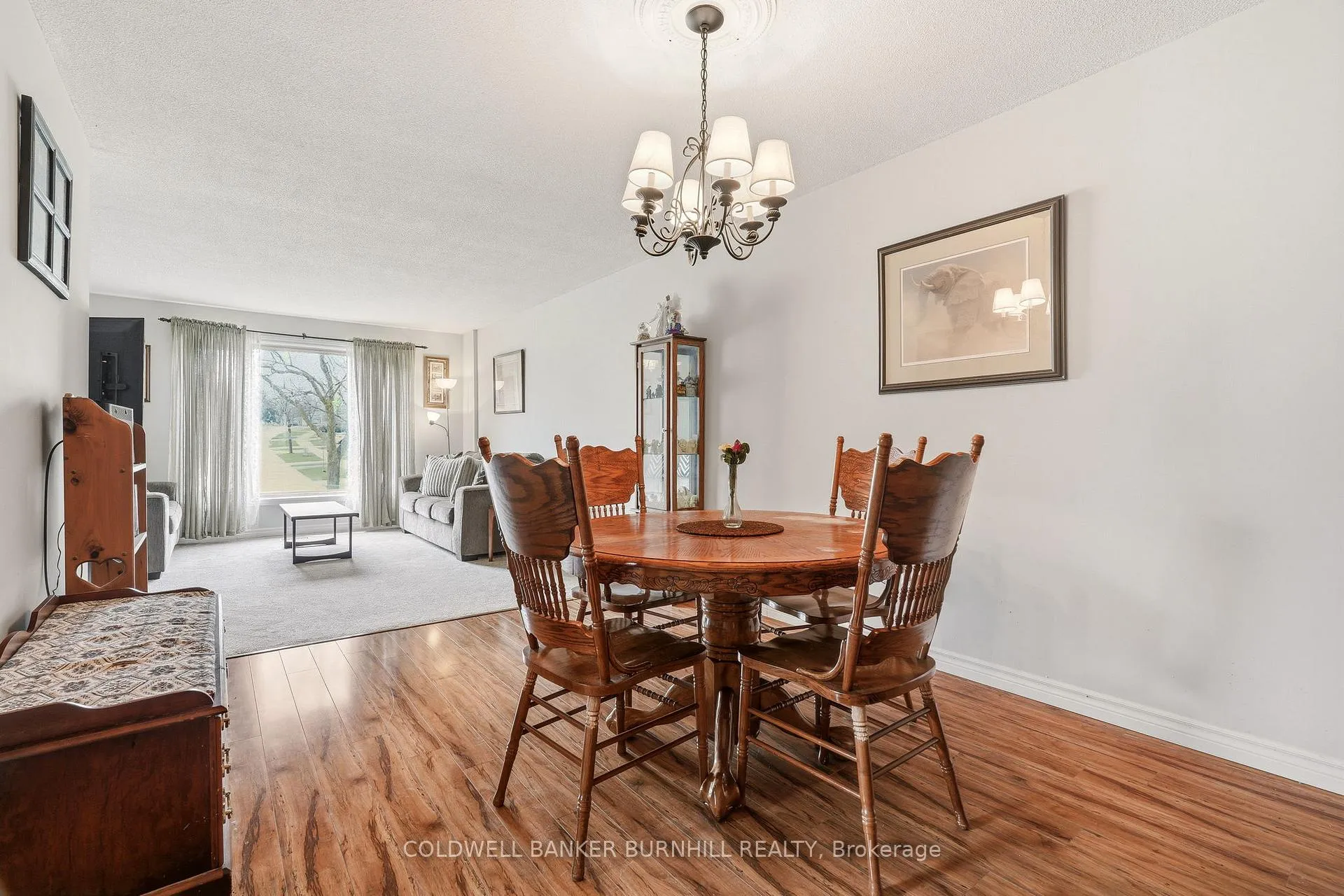 Photo 10 of 2349 Middlesmoor Crescent, Burlington, Brant Hills — HOMEH
