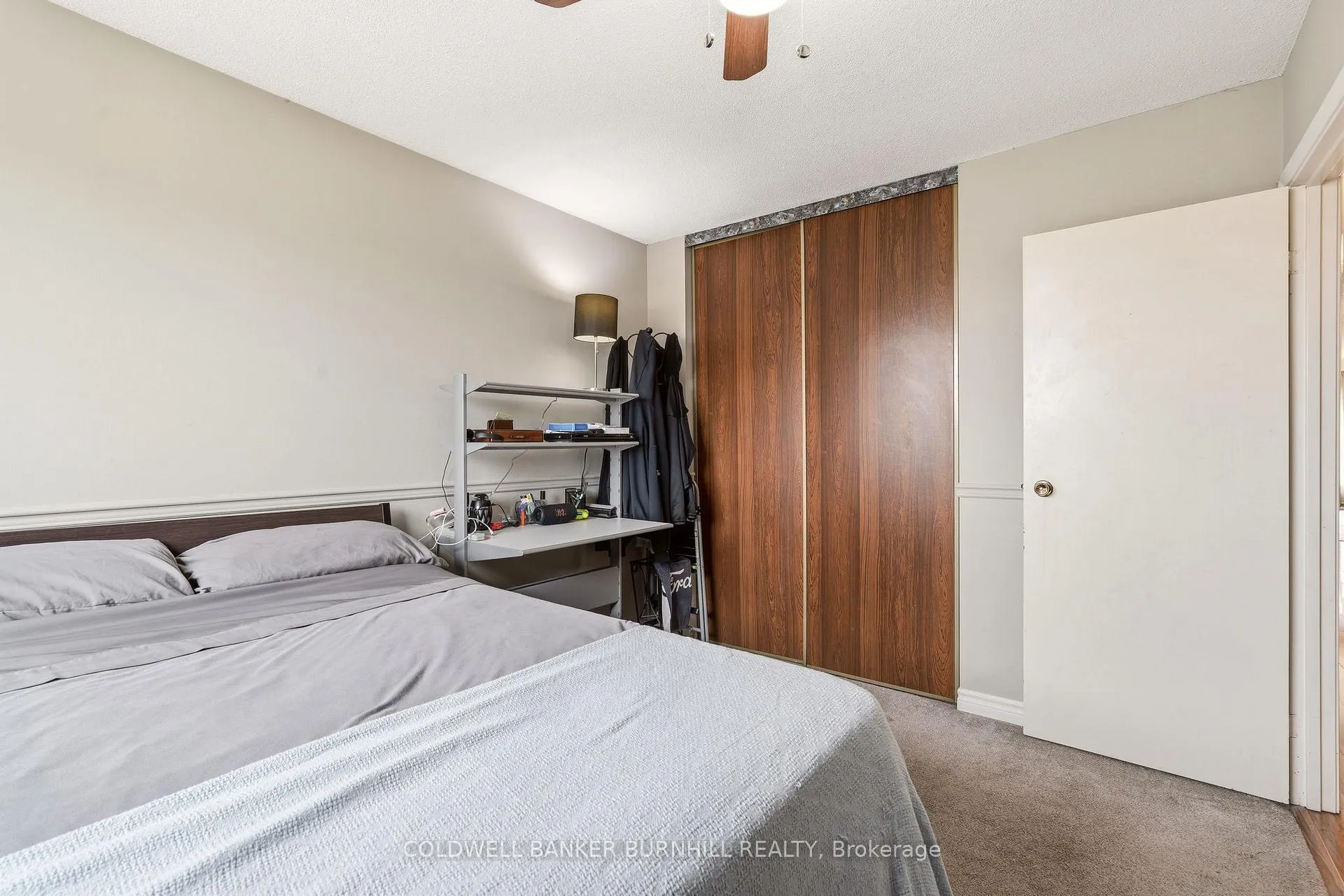 Photo 18 of 2349 Middlesmoor Crescent, Burlington, Brant Hills — HOMEH