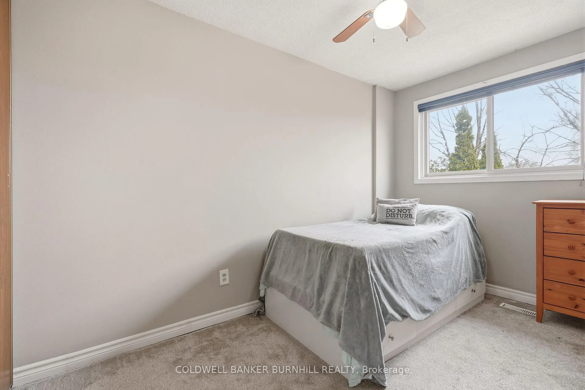 Photo 20 of 2349 Middlesmoor Crescent, Burlington, Brant Hills — HOMEH