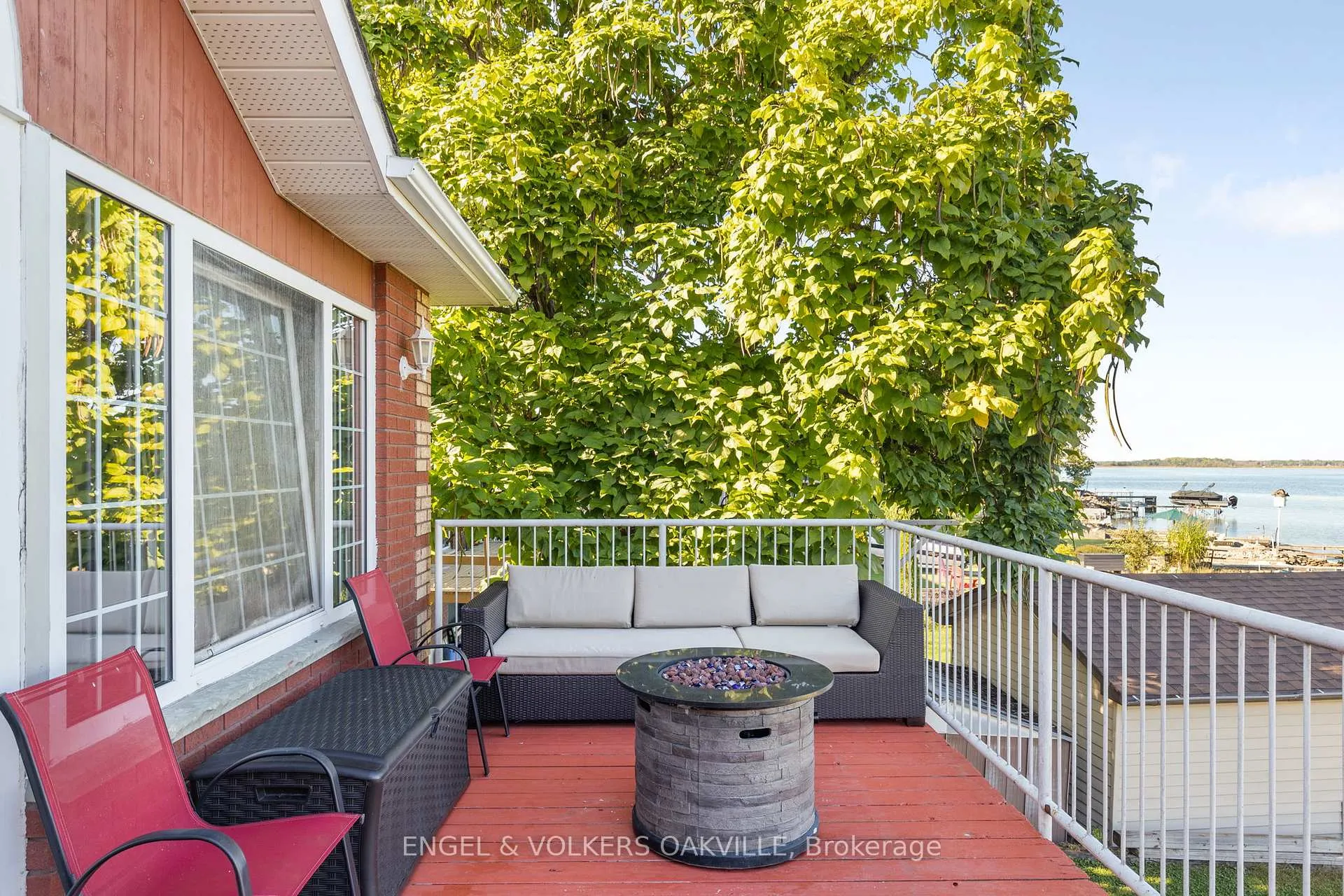 Photo 14 of 216 Robins Point Road, Tay, Victoria Harbour — HOMEH