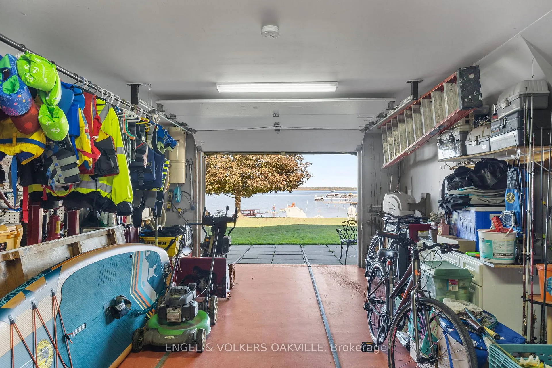 Photo 21 of 216 Robins Point Road, Tay, Victoria Harbour — HOMEH