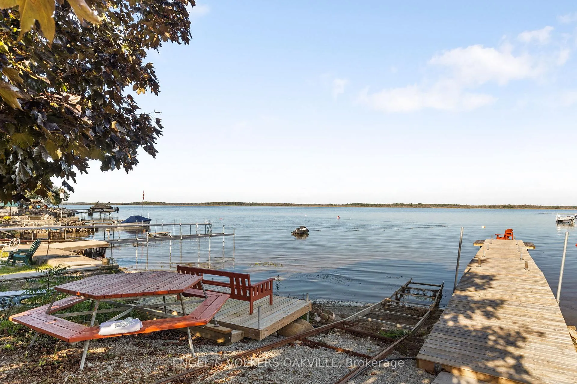 Photo 23 of 216 Robins Point Road, Tay, Victoria Harbour — HOMEH