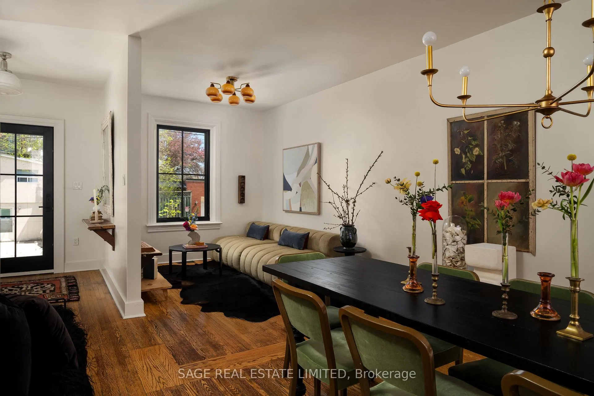 Photo 3 of 12 Via Italia, Toronto, Corso Italia-Davenport — HOMEH