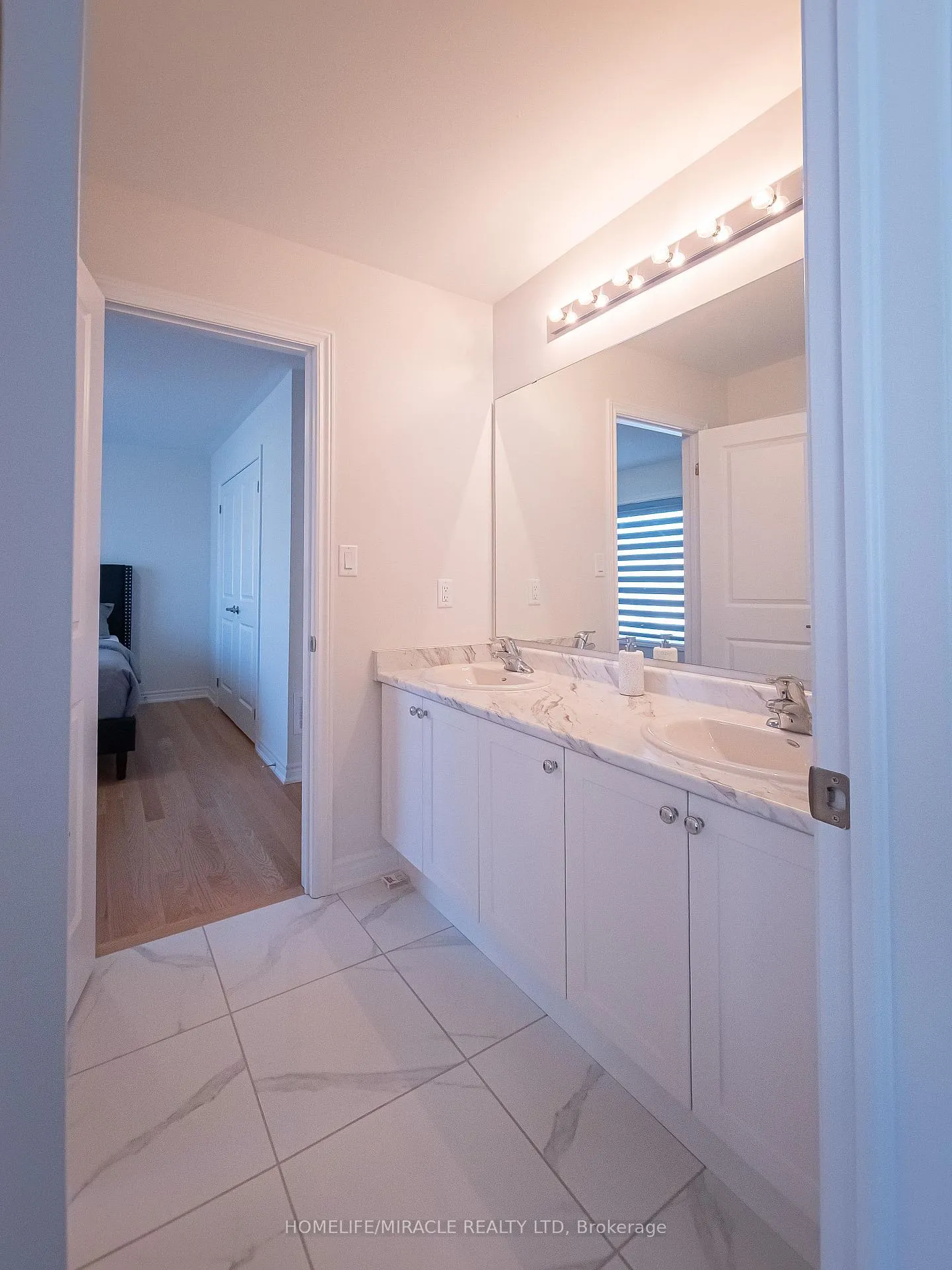 Photo 34 of 17 Ludlow Drive, Barrie, Rural Barrie Southeast — HOMEH