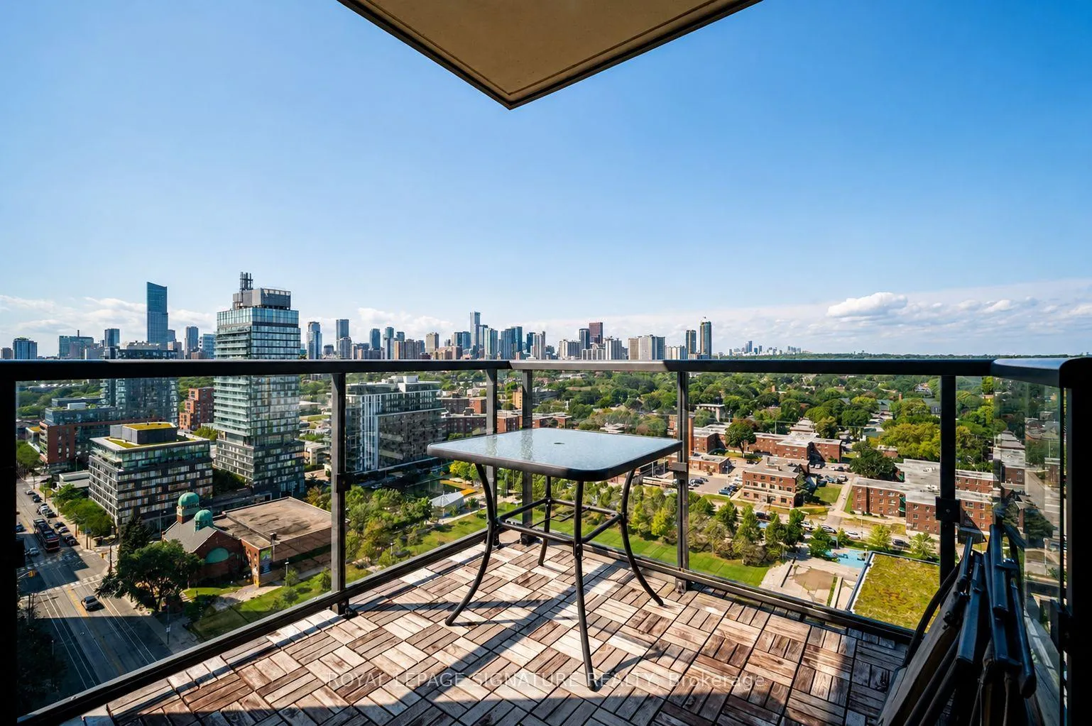 Photo 15 of Unit 1909, 170 Sumach Street, Toronto, Regent Park — HOMEH