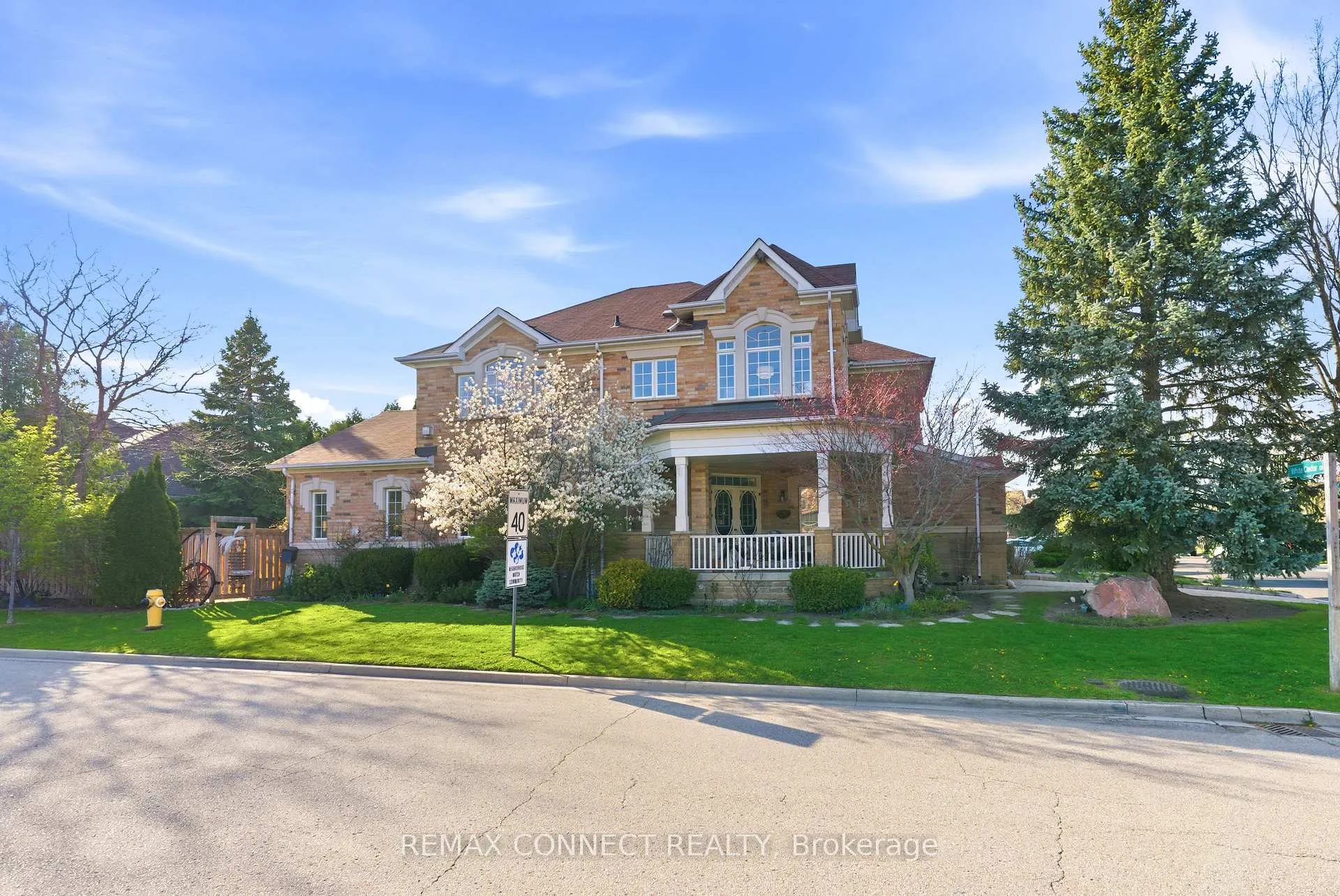 Photo 41 of 16 White Cedar Drive, Markham, Legacy — HOMEH
