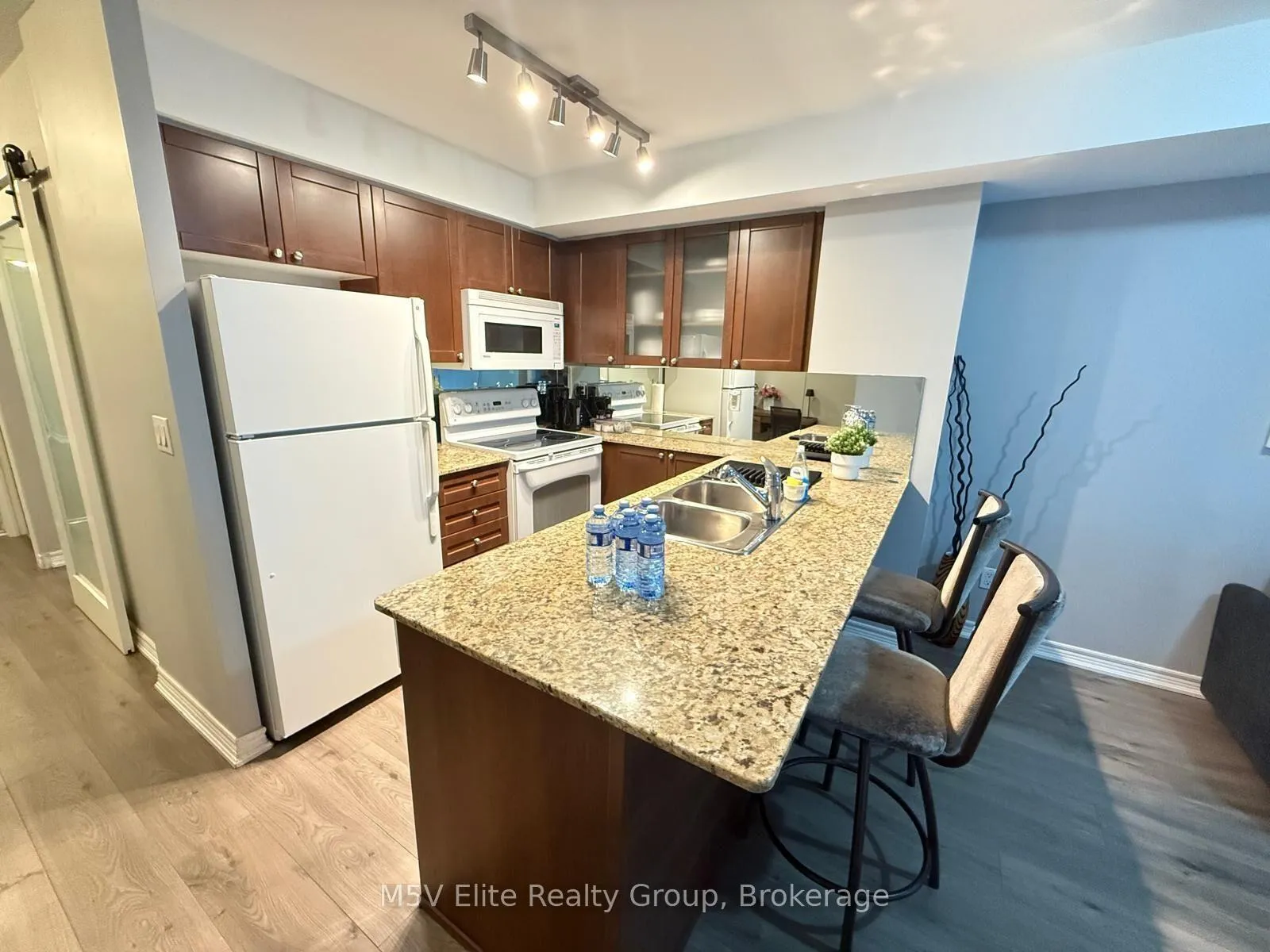 Photo 16 of Unit 511, 761 Bay Street, Toronto, Bay Street Corridor — HOMEH